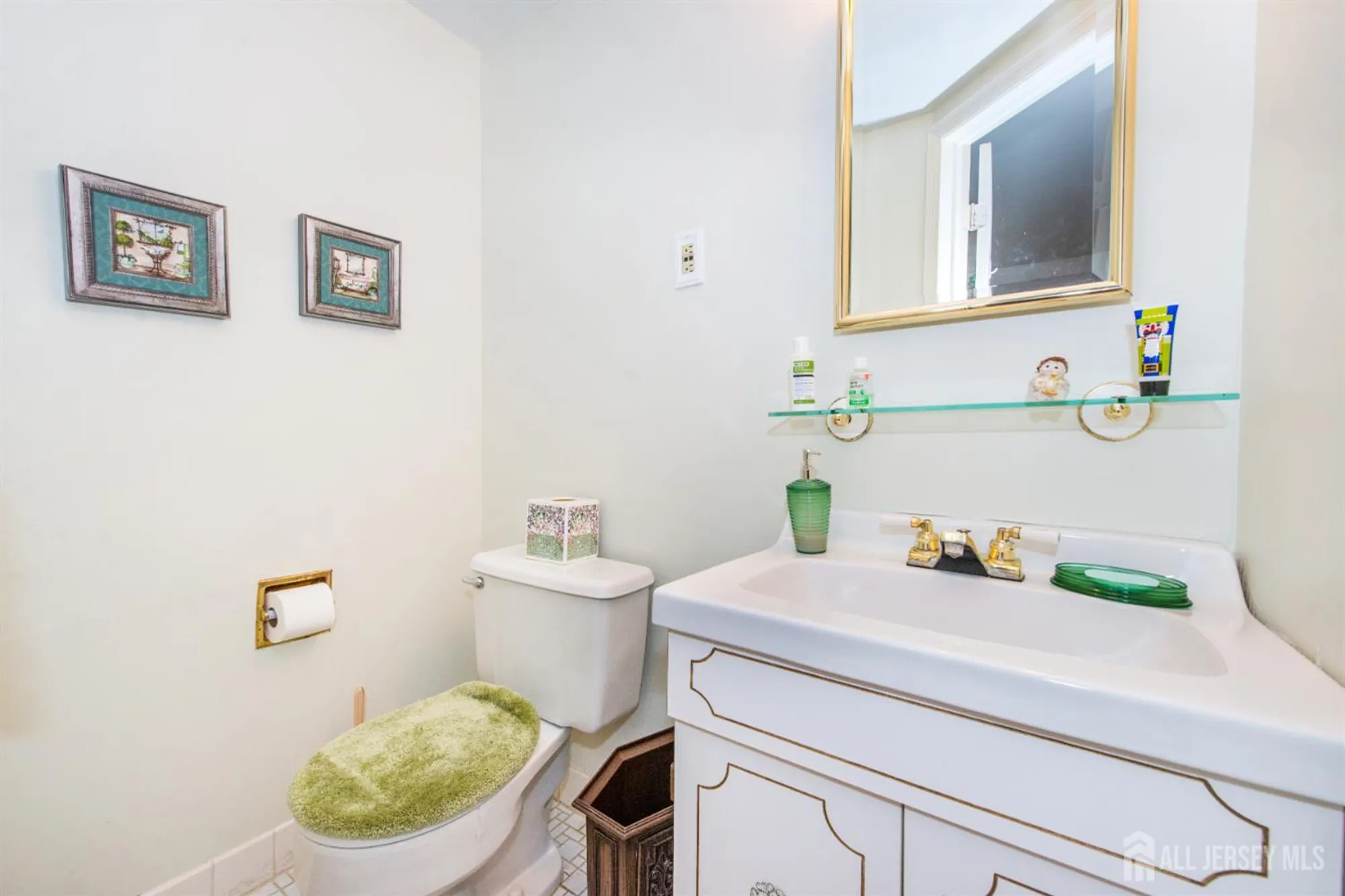 Property Slideshow image 17 of 25 | 84 old nassau rd d, Monroe, NJ, 08831