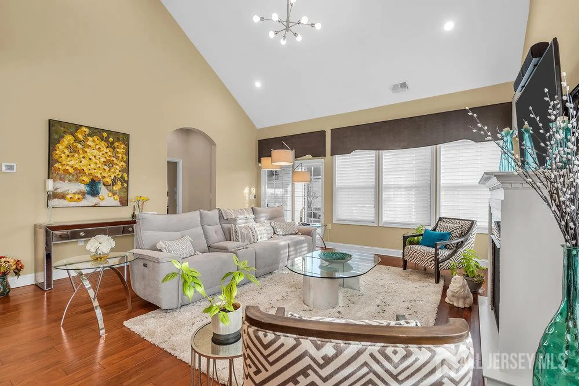 Property Slideshow image 13 of 31 | 147 cobblestone blvd, Monroe, NJ, 08831