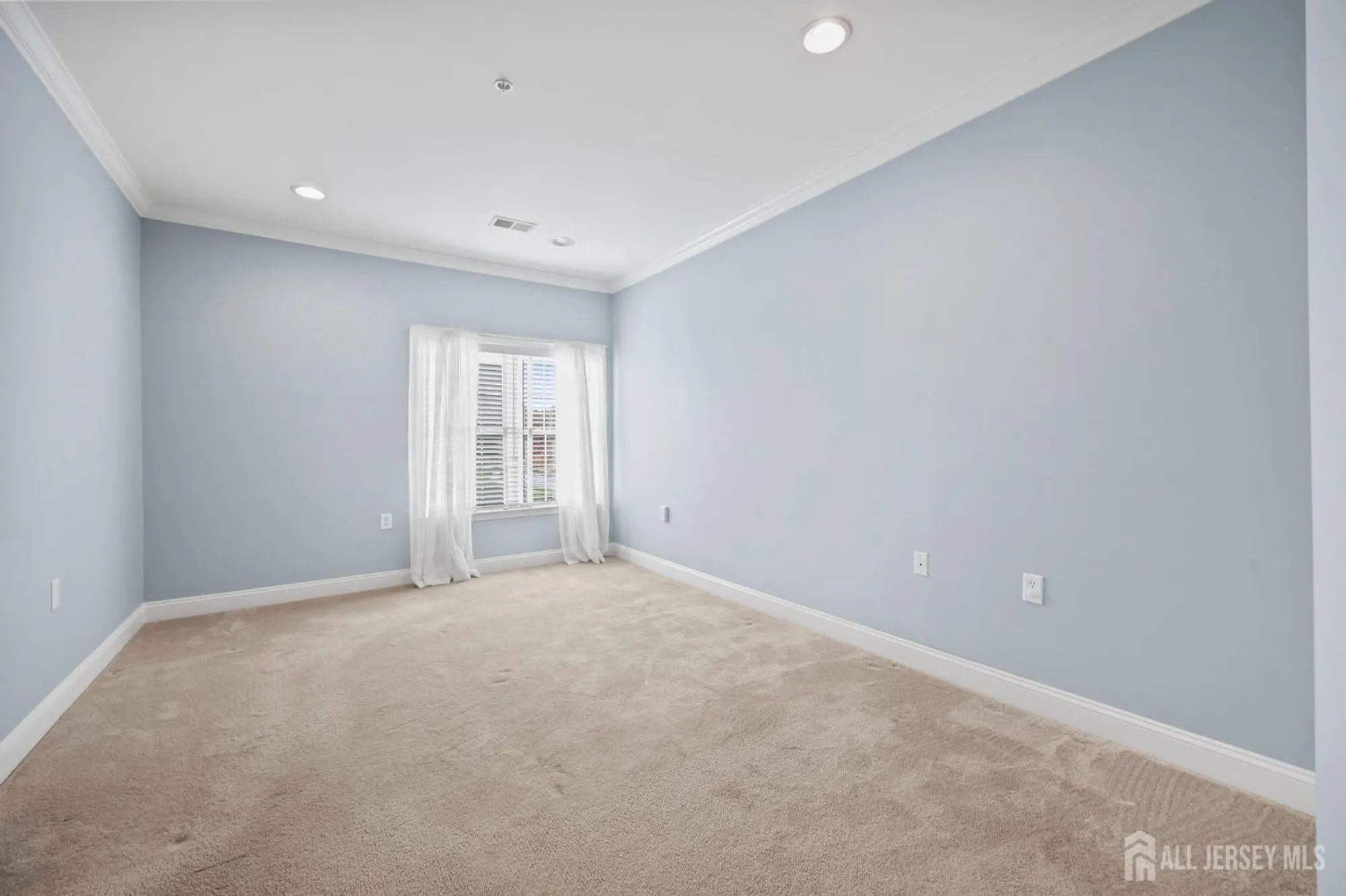 Property Slideshow image 15 of 38 | 3208 falston cir, Old Bridge, NJ, 08857