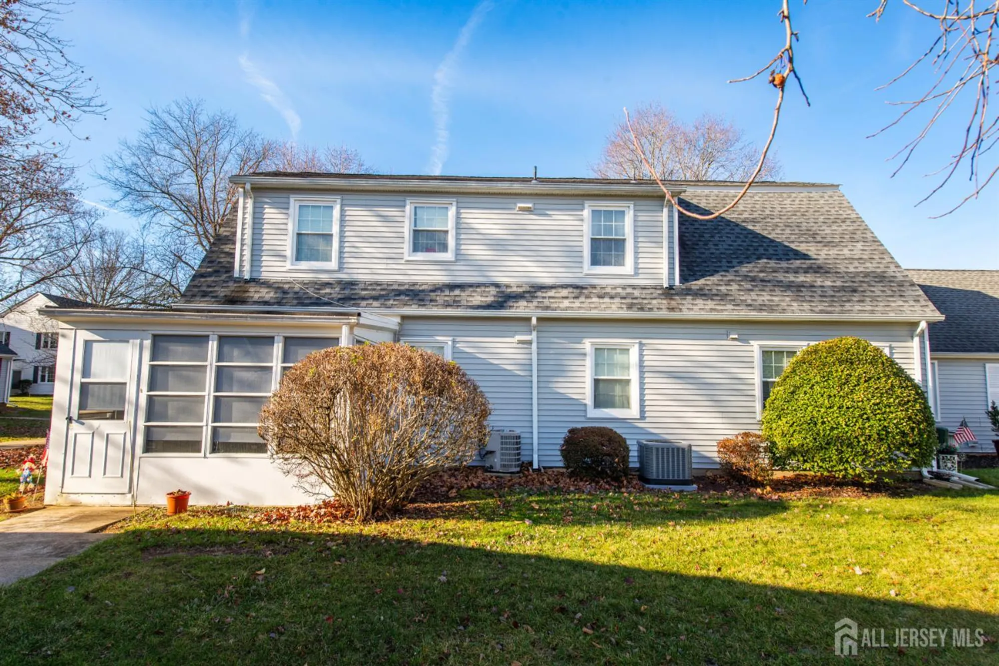 Property Slideshow image 22 of 25 | 84 old nassau rd d, Monroe, NJ, 08831