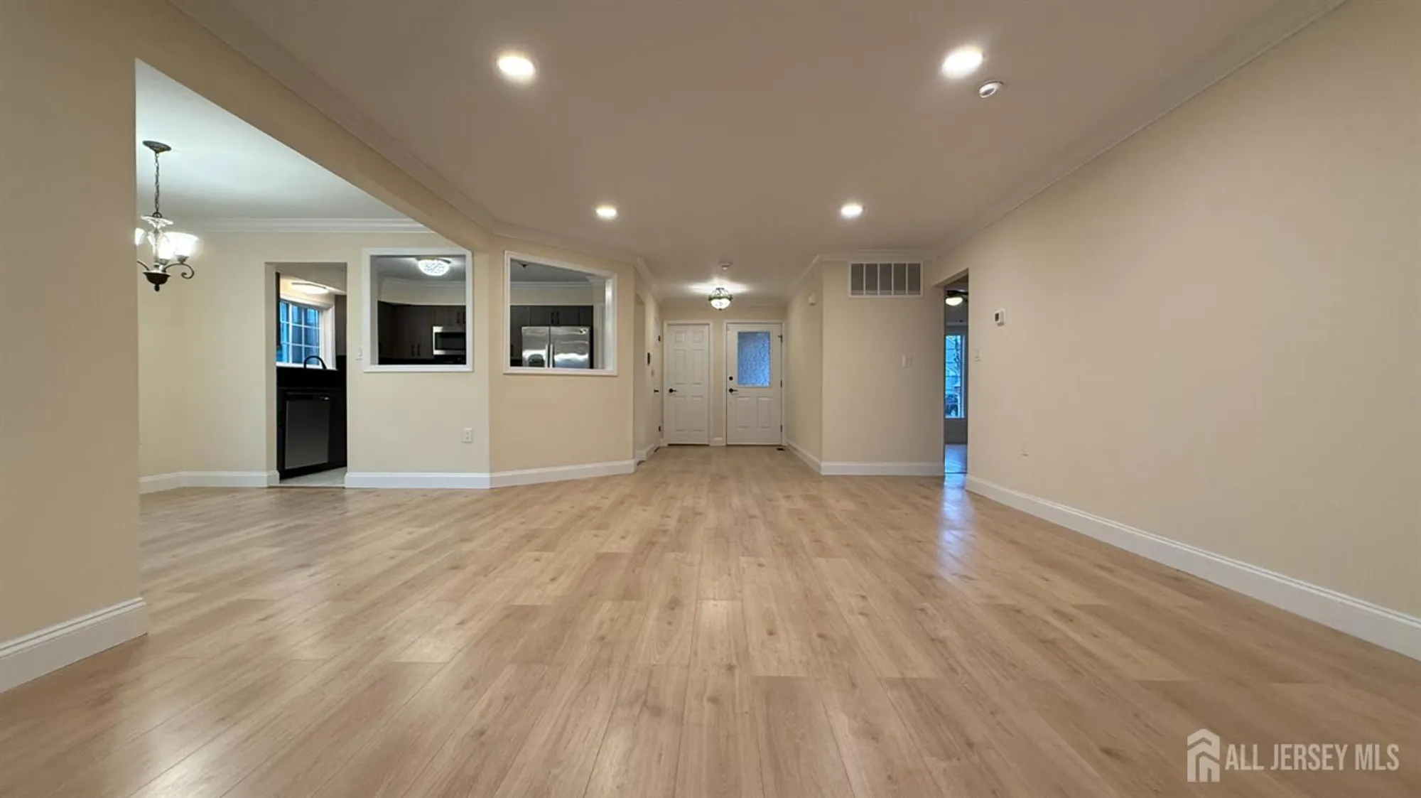 Property Slideshow image 13 of 17 | 62 yorkshire dr a, Monroe, NJ, 08831