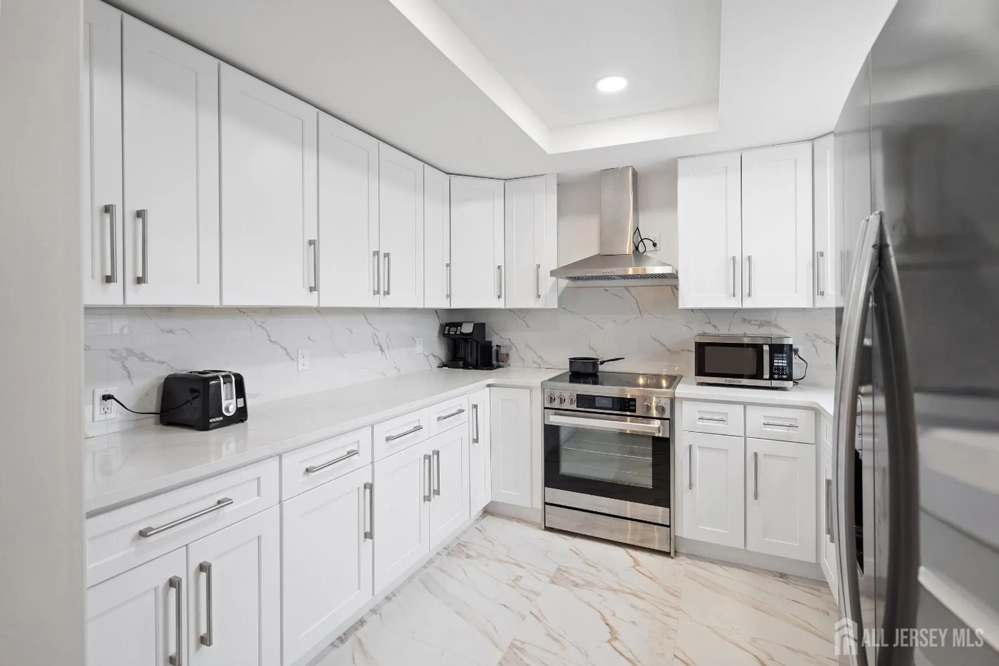 Property Slideshow image 9 of 24 | 142 providence way c, Middlesex, NJ, 08831