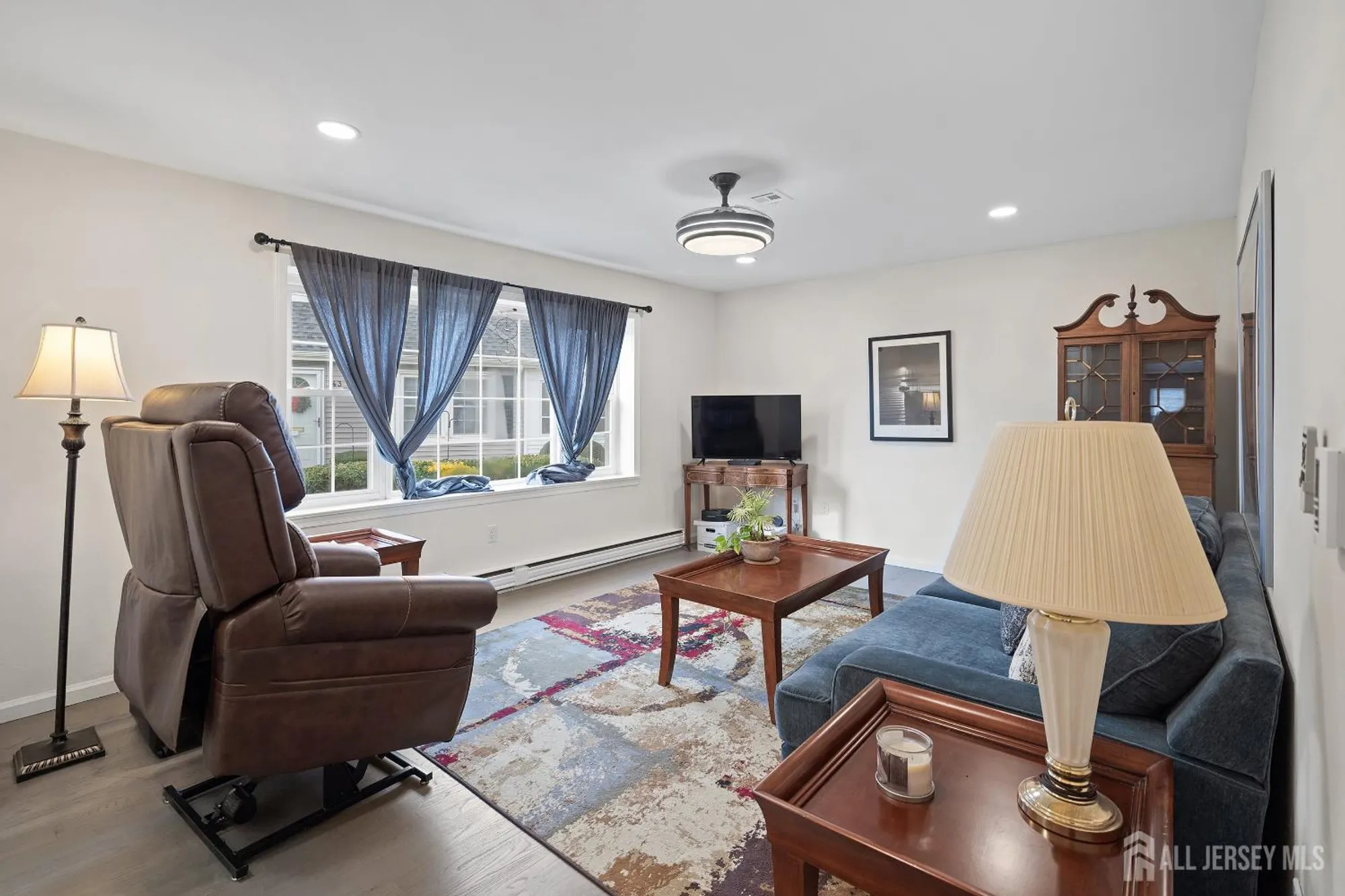 Property Slideshow image 5 of 24 | 142 providence way c, Middlesex, NJ, 08831