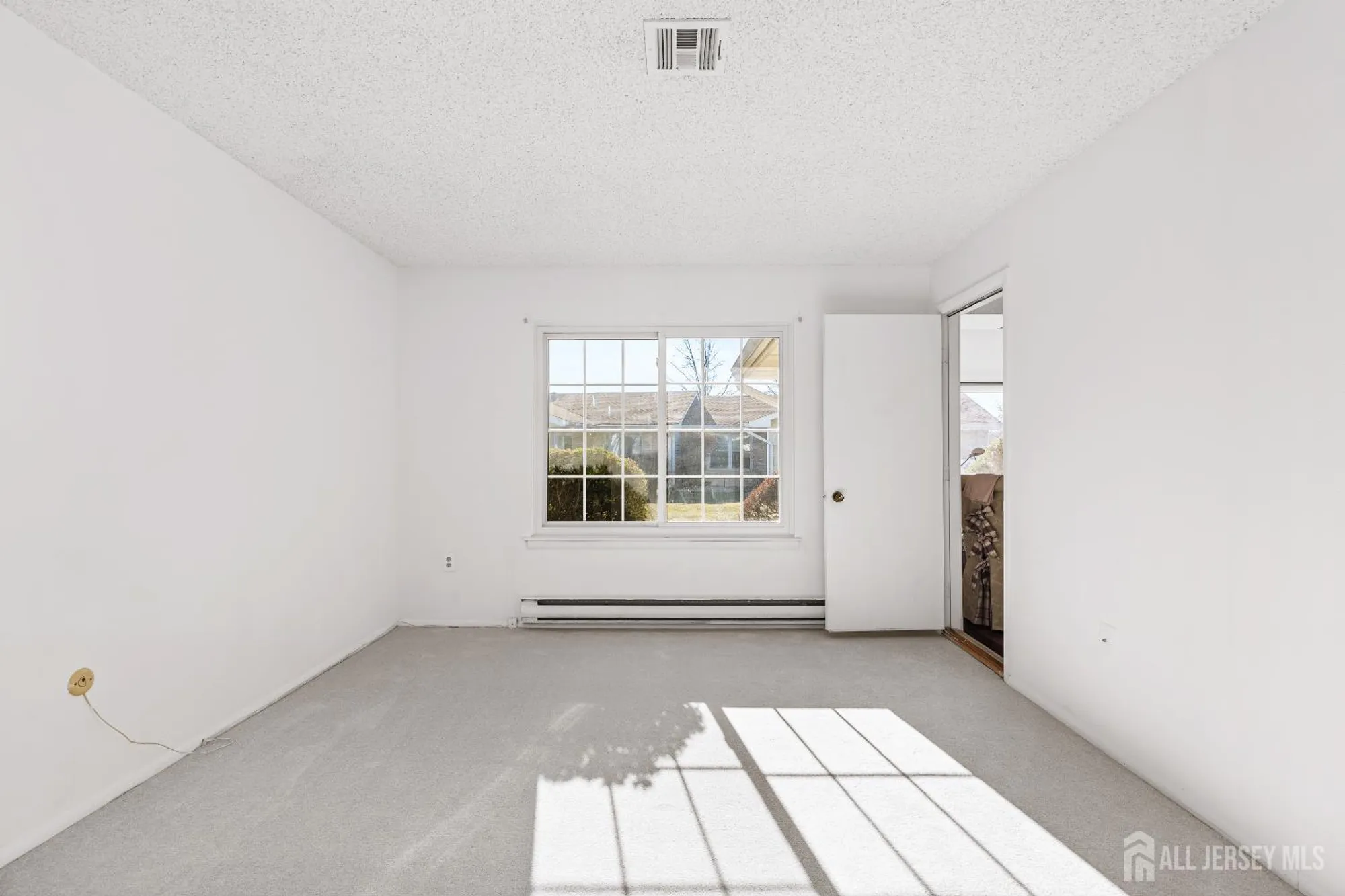 Property Slideshow image 21 of 26 | 801 pompton rd b, Monroe, NJ, 08831