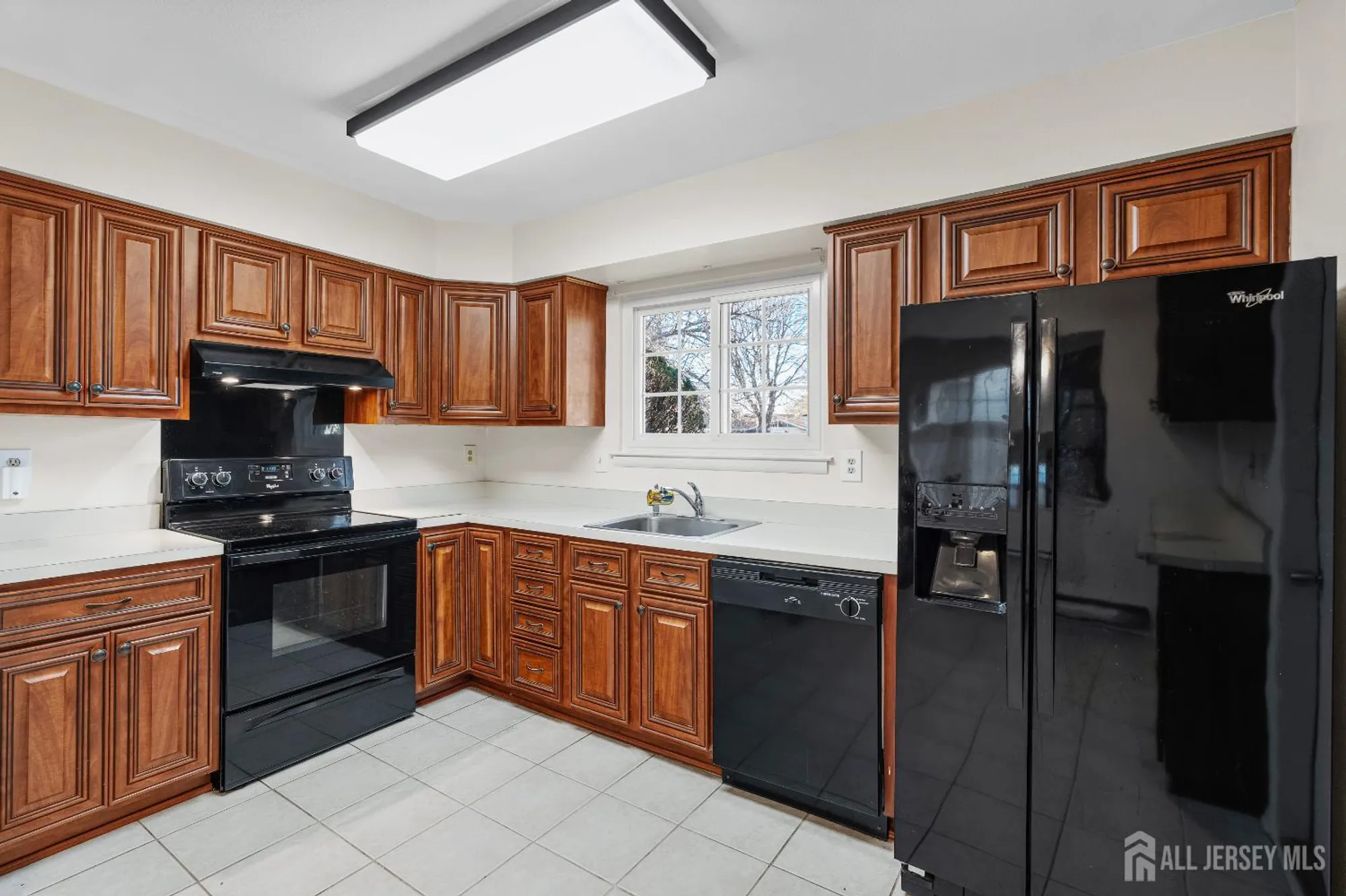 Property Slideshow image 8 of 26 | 801 pompton rd b, Monroe, NJ, 08831