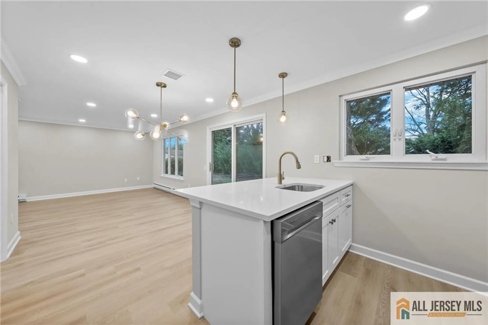 Property Slideshow image 4 of 22 | 113 indigo plz 113a, Monroe, NJ, 08831