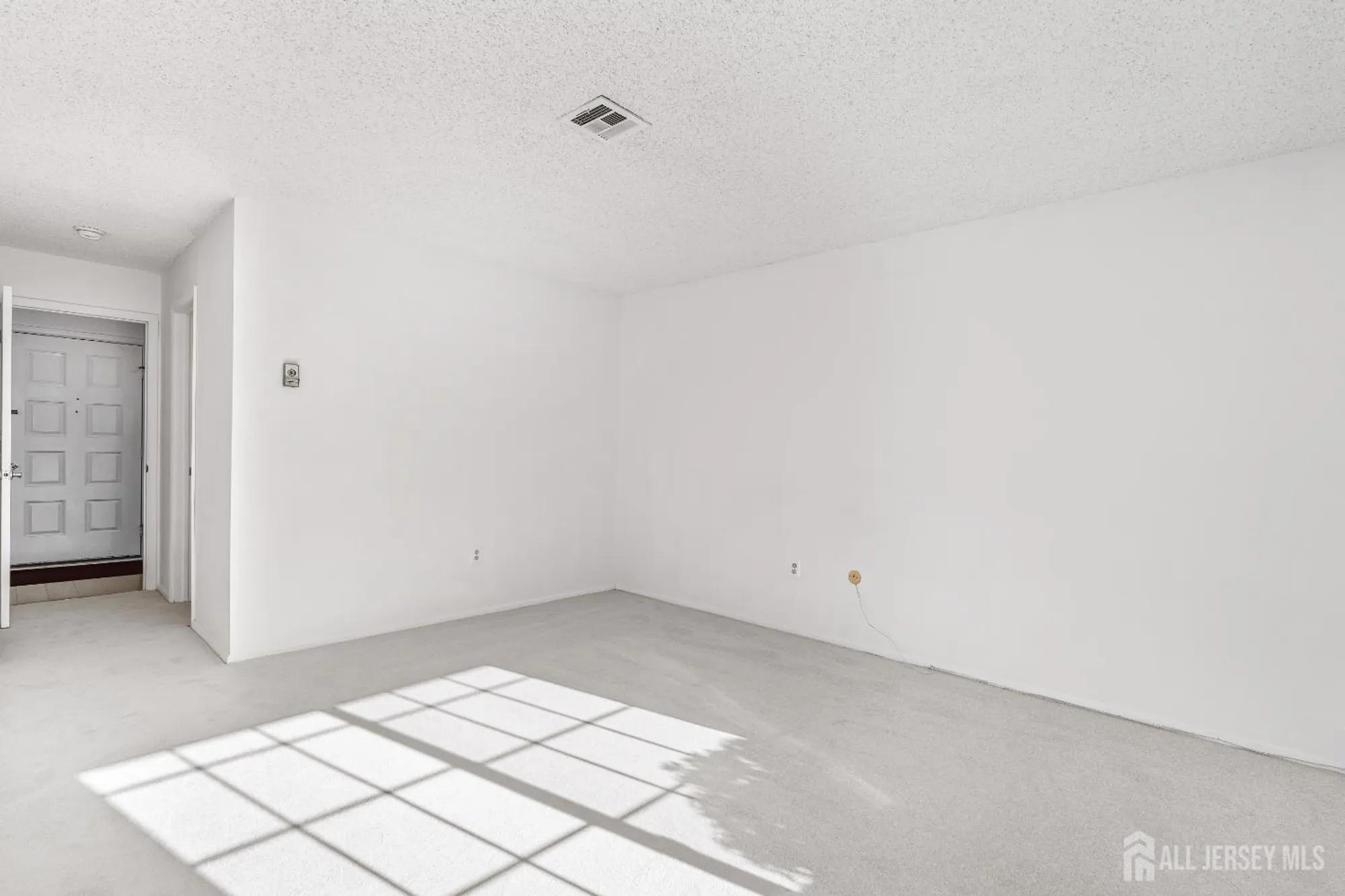 Property Slideshow image 17 of 26 | 801 pompton rd b, Monroe, NJ, 08831