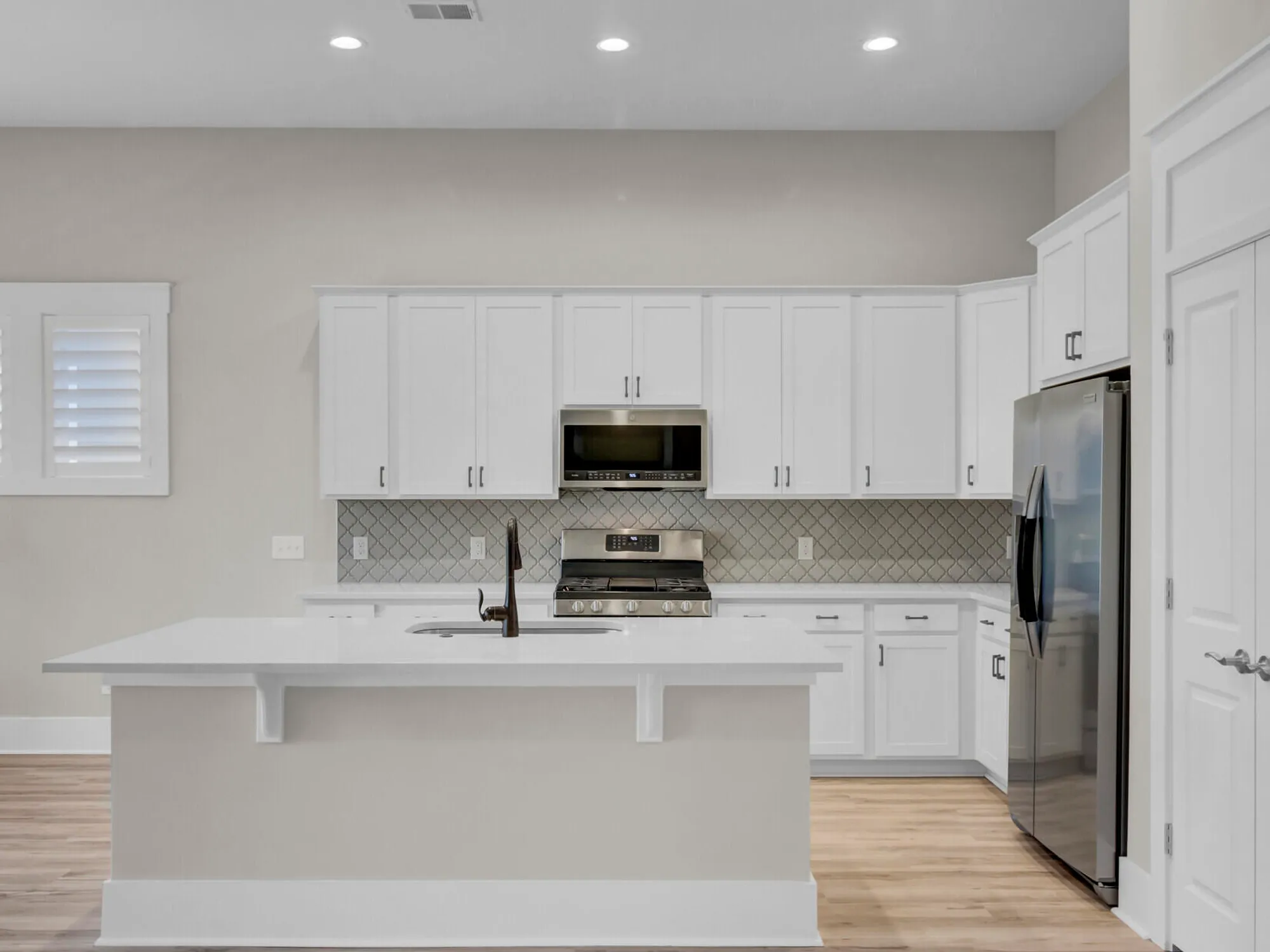 Property Slideshow image 9 of 55 | 253 river martin ct, Summerville, SC, 29483