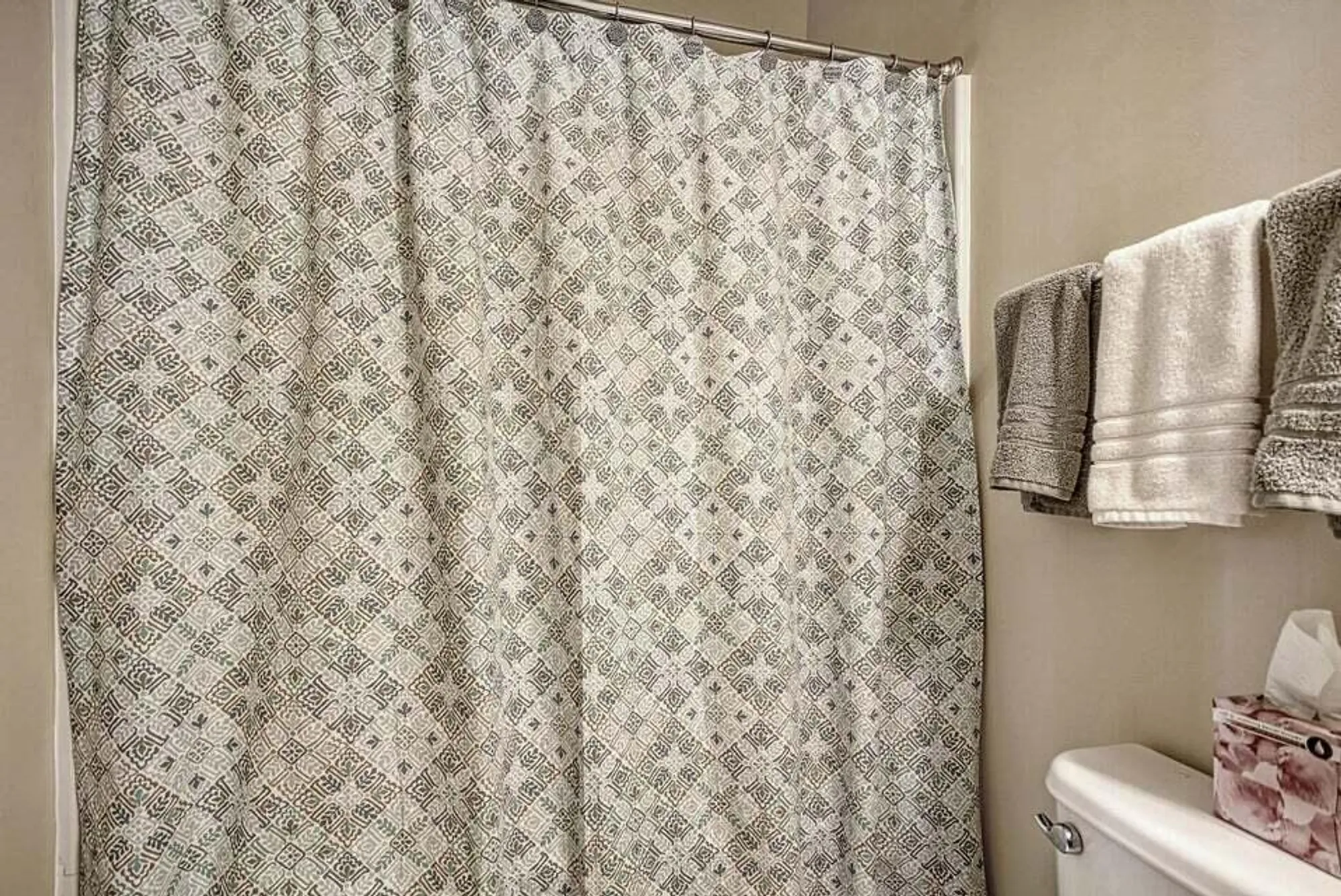 Property Slideshow image 22 of 27 | 126 harbor trace ln, Summerville, SC, 29486