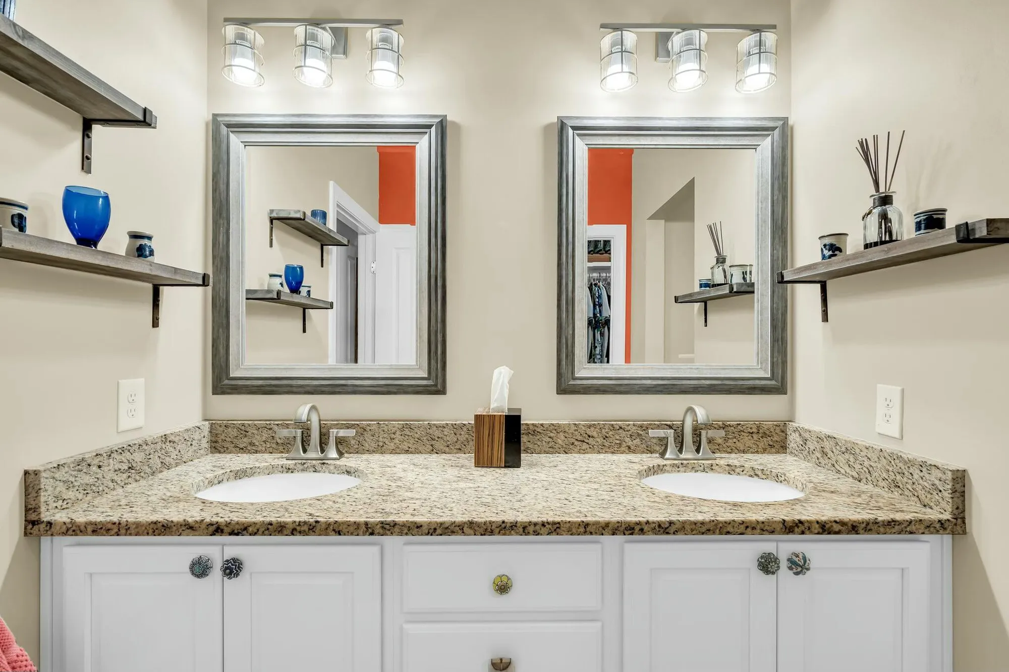 Property Slideshow image 28 of 50 | 404 claymoor village ln, Summerville, SC, 29486