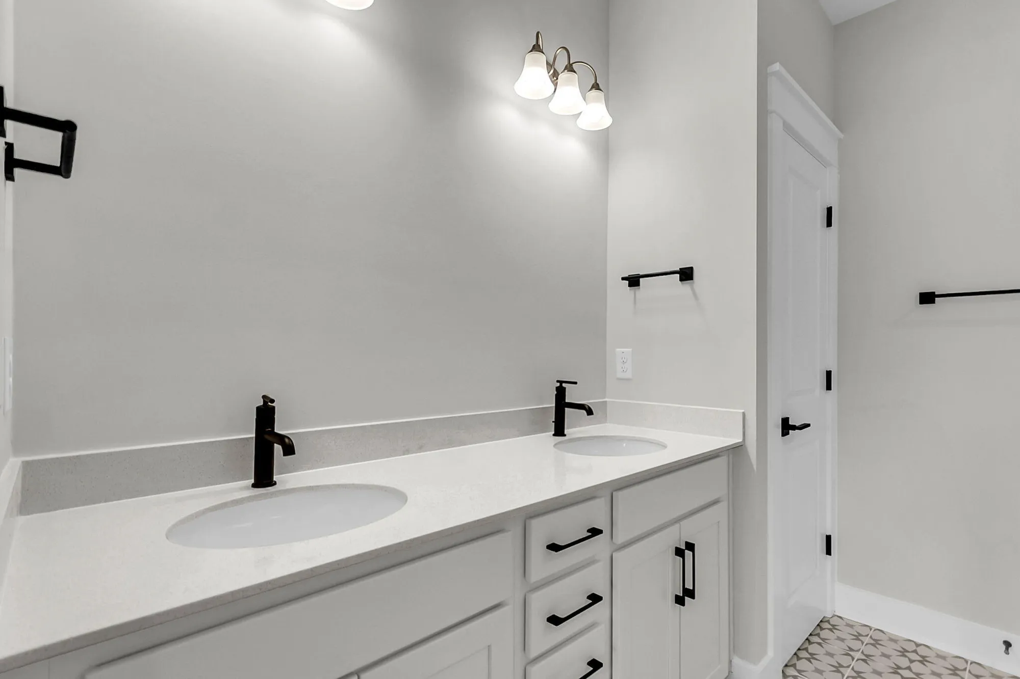 Property Slideshow image 50 of 80 | 758 maynard ln, Summerville, SC, 29486