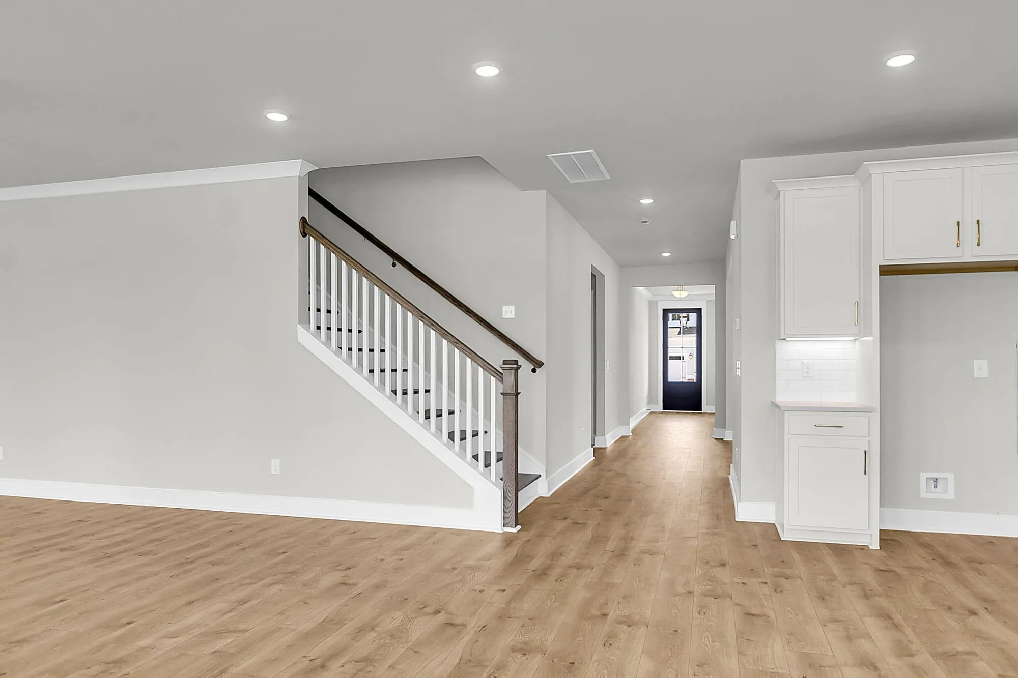 Property Slideshow image 19 of 80 | 758 maynard ln, Summerville, SC, 29486