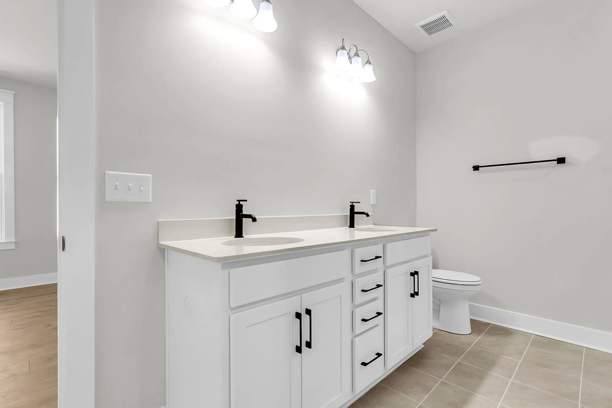 Property Slideshow image 35 of 80 | 758 maynard ln, Summerville, SC, 29486