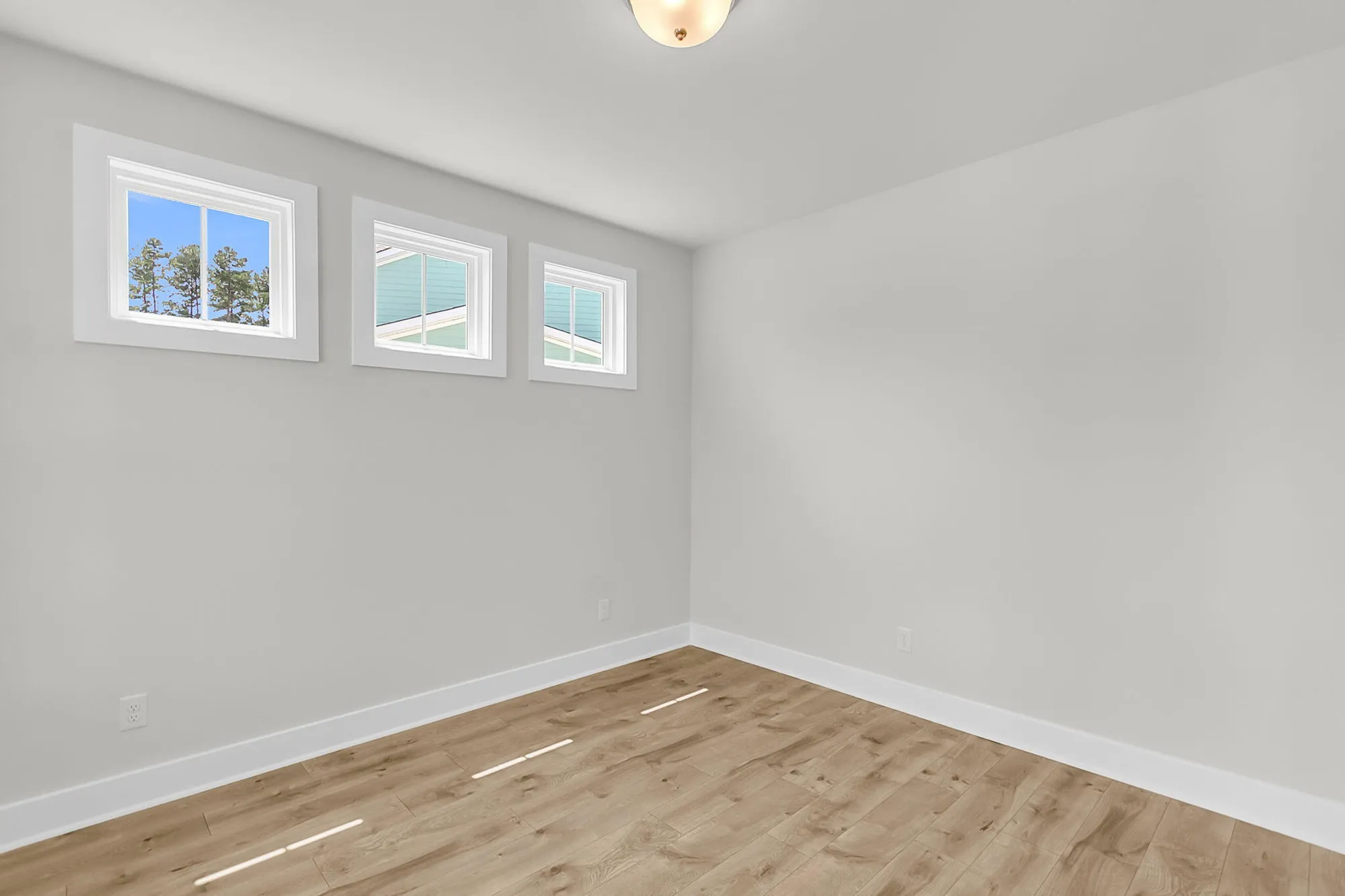 Property Slideshow image 6 of 80 | 758 maynard ln, Summerville, SC, 29486