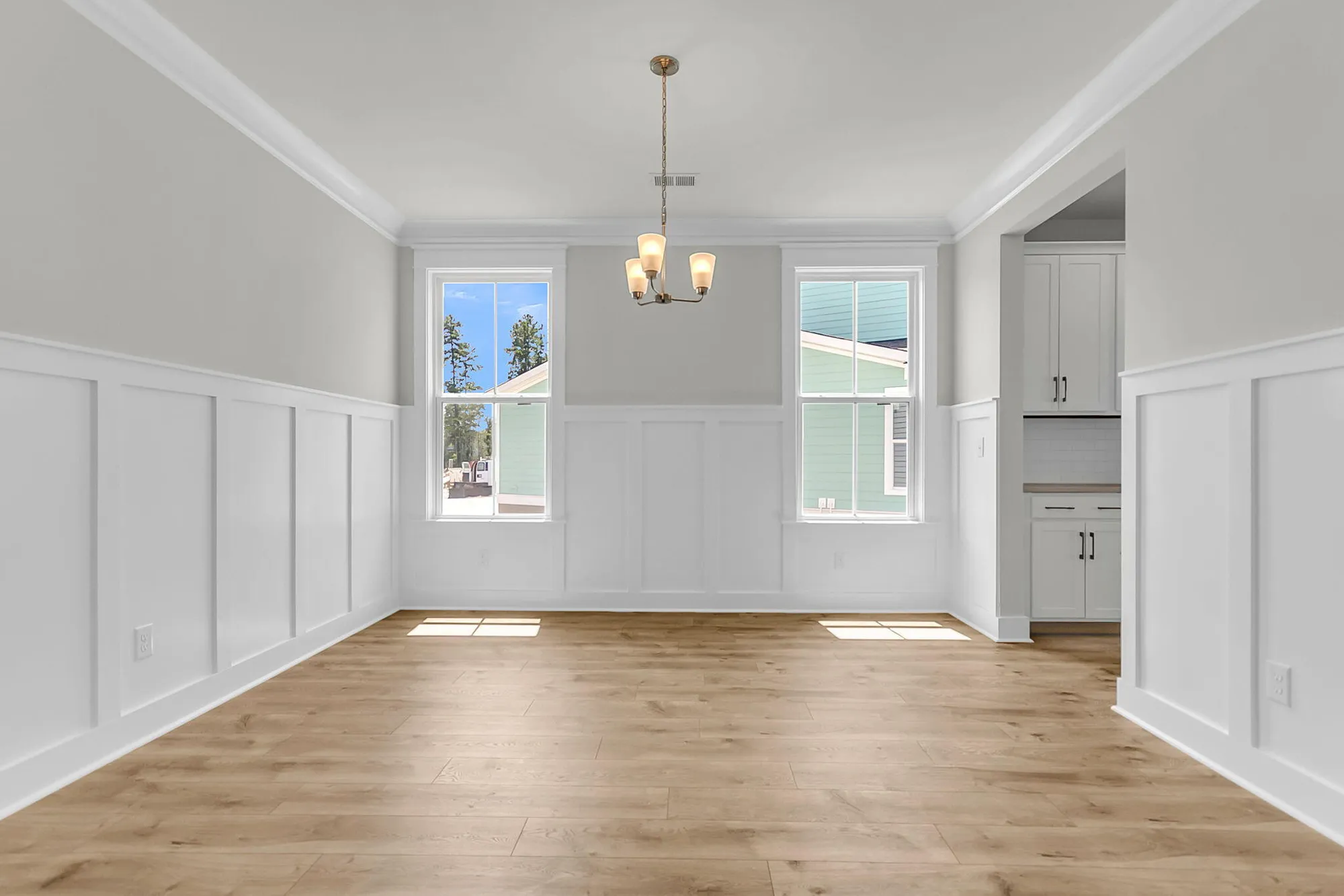 Property Slideshow image 9 of 80 | 758 maynard ln, Summerville, SC, 29486