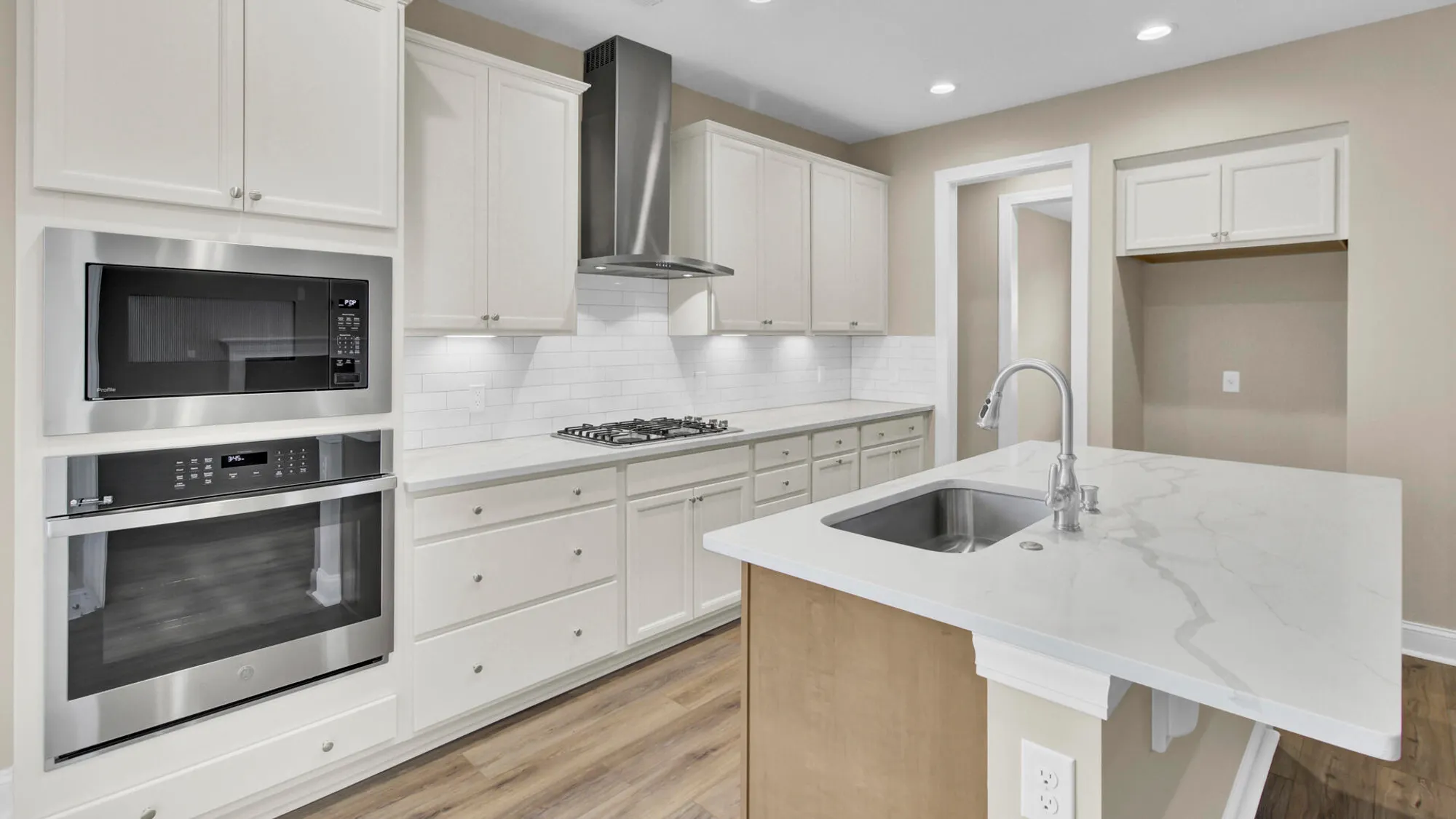 Property Slideshow image 4 of 38 | 192 collared dove ct, Summerville, SC, 29483