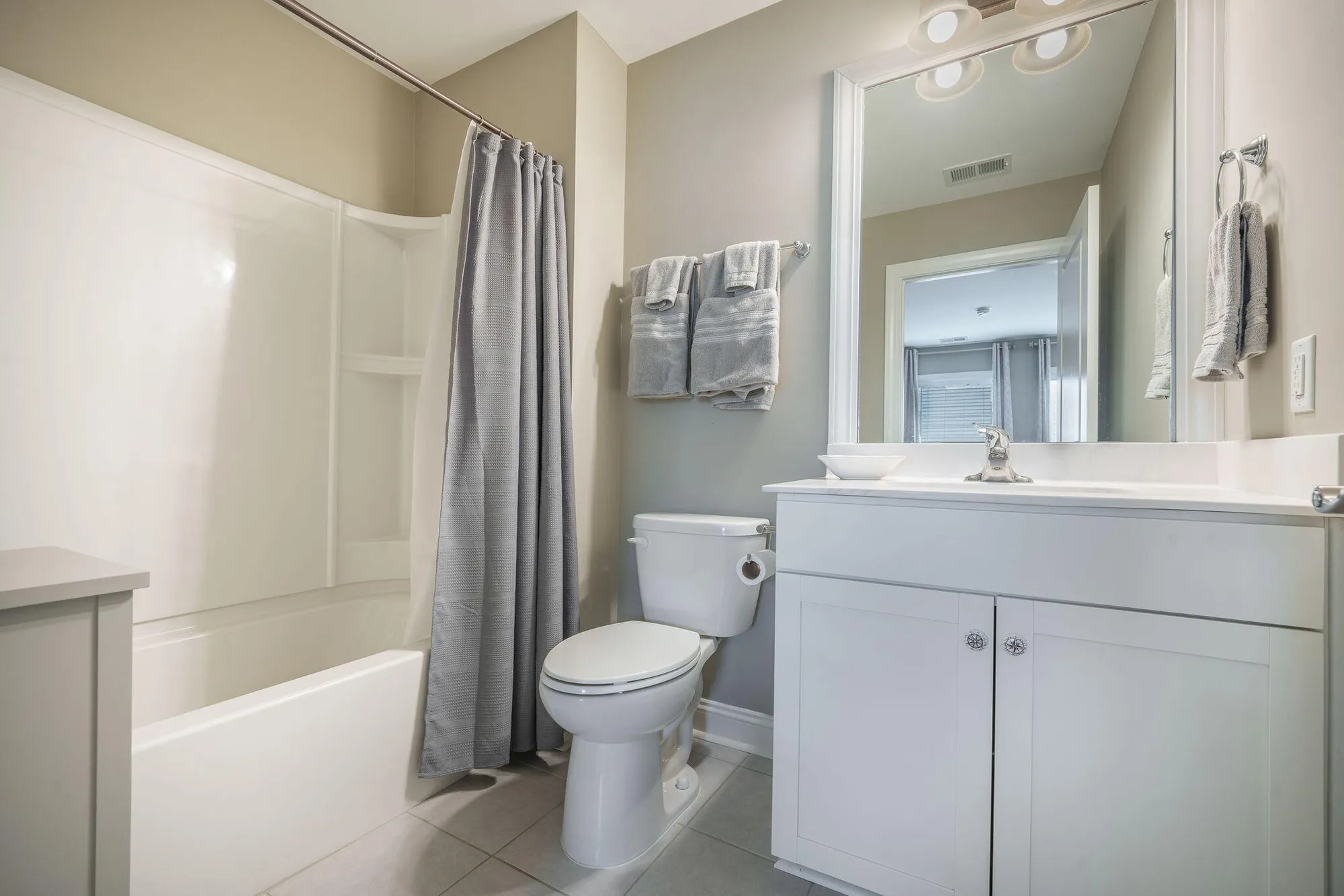 Property Slideshow image 29 of 41 | 3006 cross vine ln, Summerville, SC, 29483