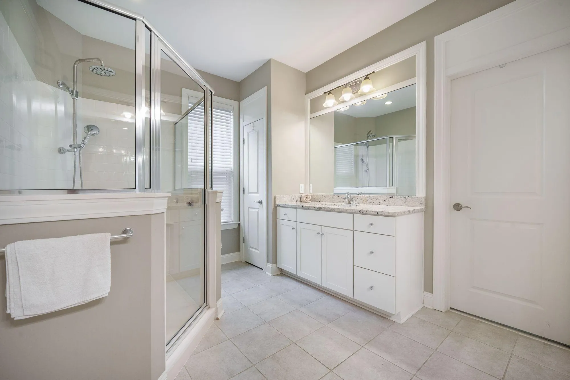 Property Slideshow image 23 of 41 | 3006 cross vine ln, Summerville, SC, 29483