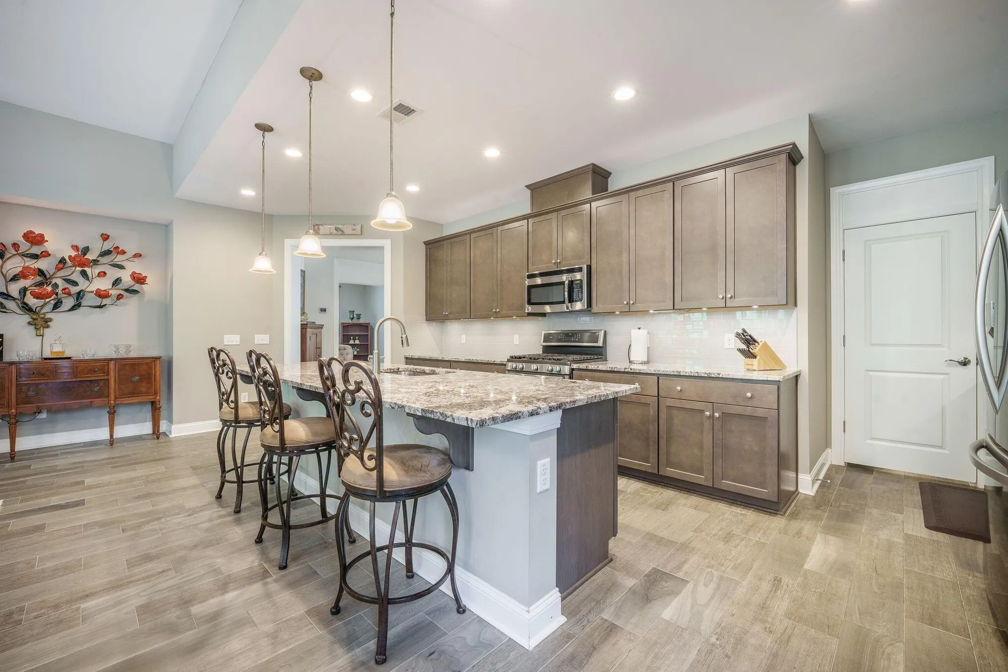 Property Slideshow image 16 of 41 | 3006 cross vine ln, Summerville, SC, 29483