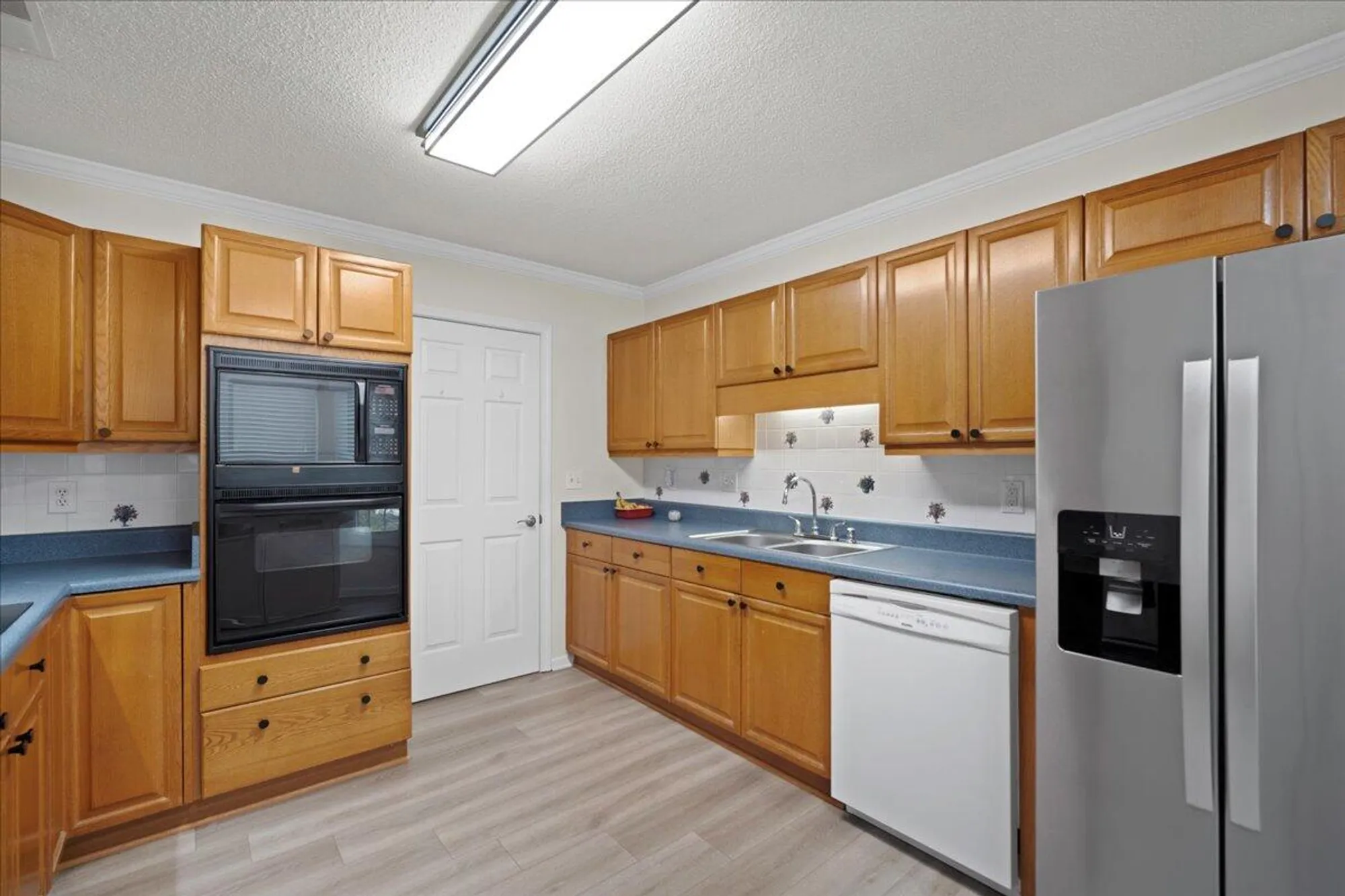 Property Slideshow image 10 of 44 | 9080 delancey cir, North Charleston, SC, 29406
