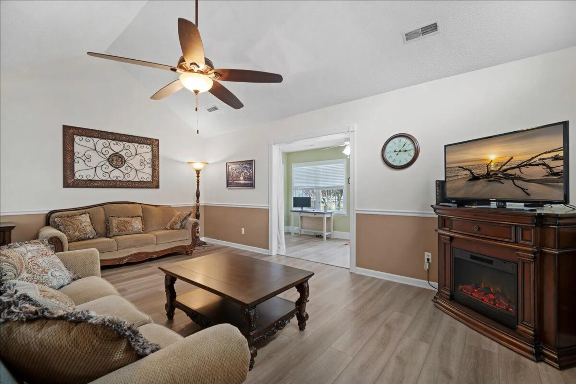 Property Slideshow image 15 of 44 | 9080 delancey cir, North Charleston, SC, 29406