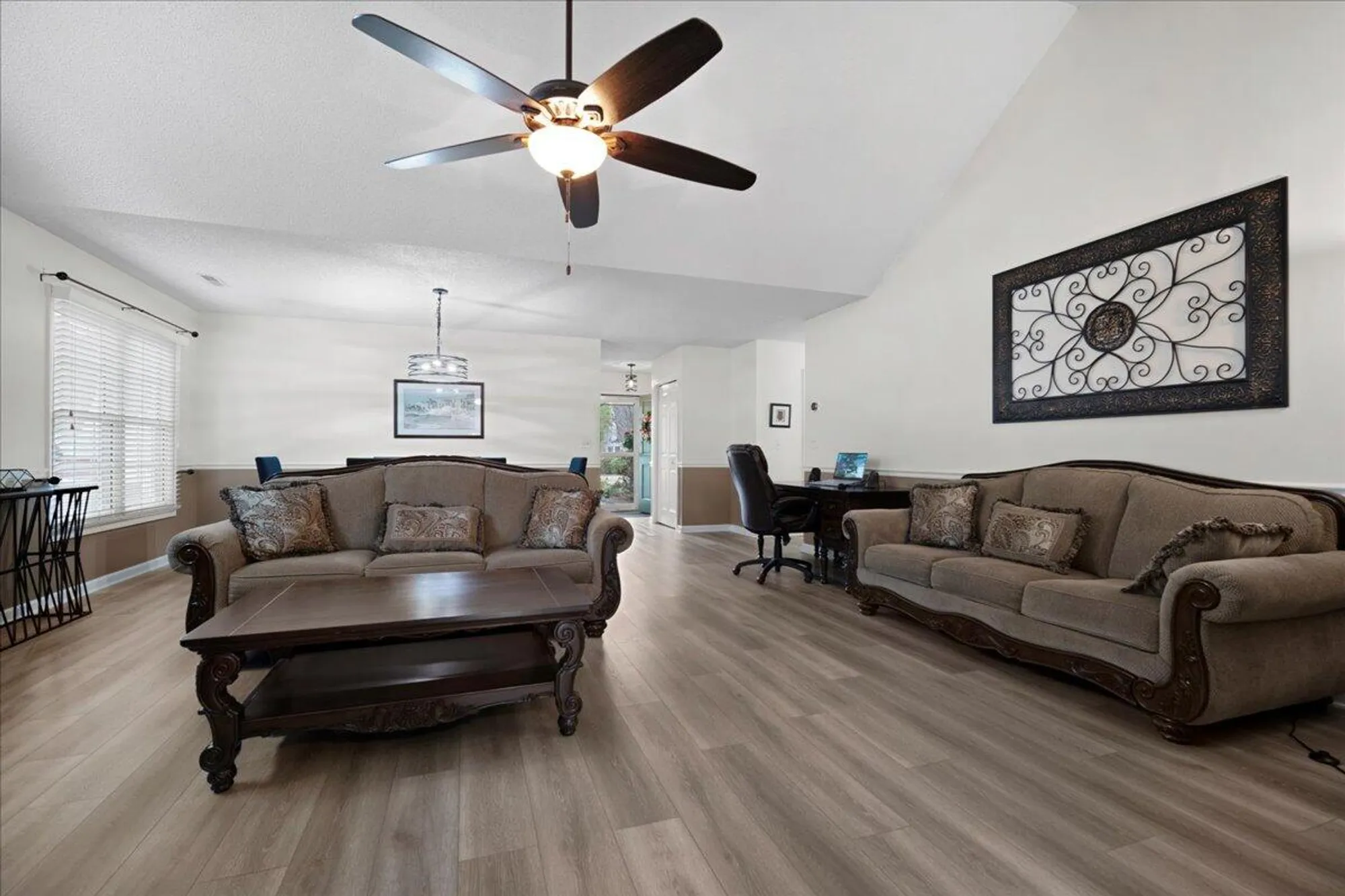 Property Slideshow image 16 of 44 | 9080 delancey cir, North Charleston, SC, 29406