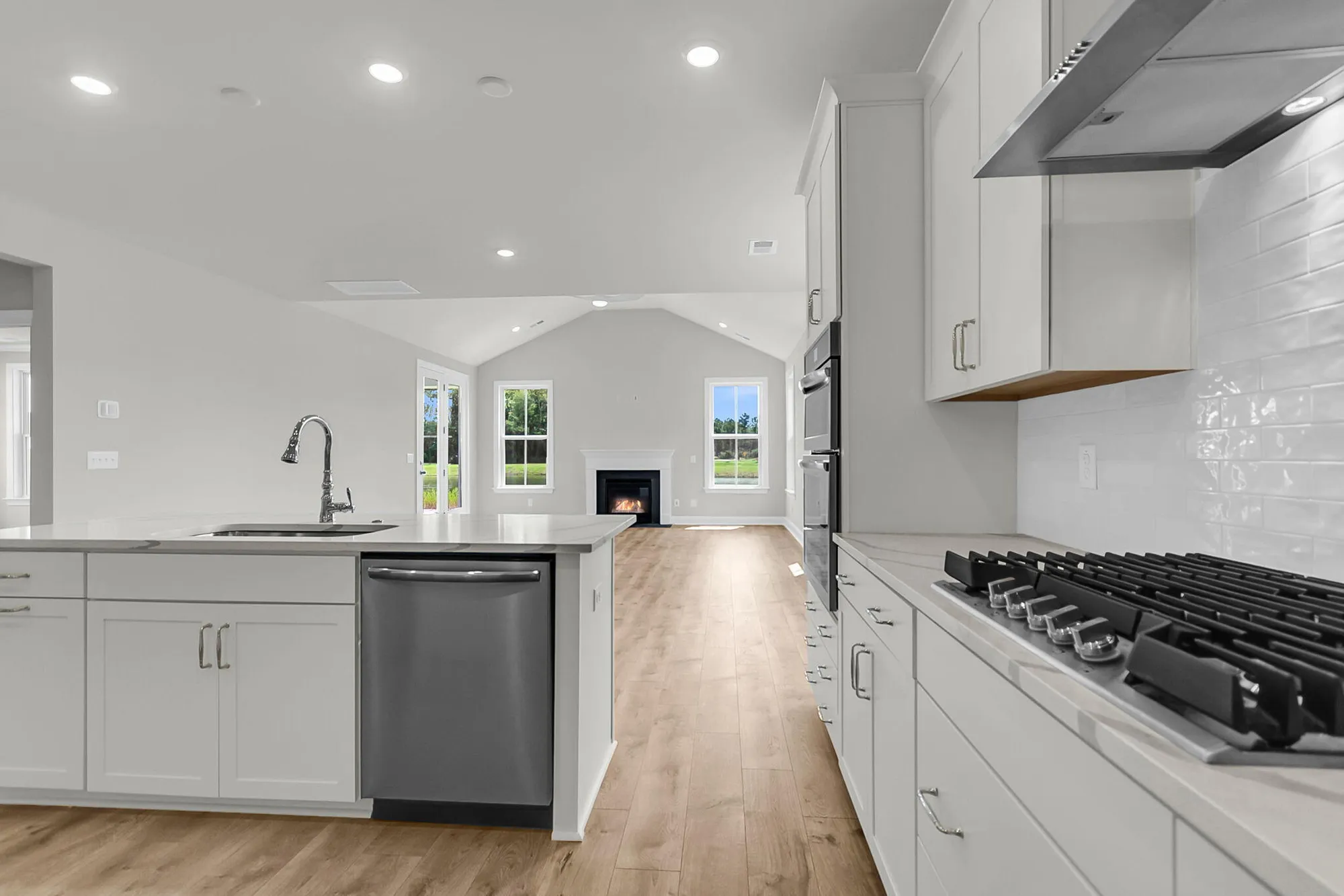 Property Slideshow image 13 of 52 | 755 maynard ln, Summerville, SC, 29486