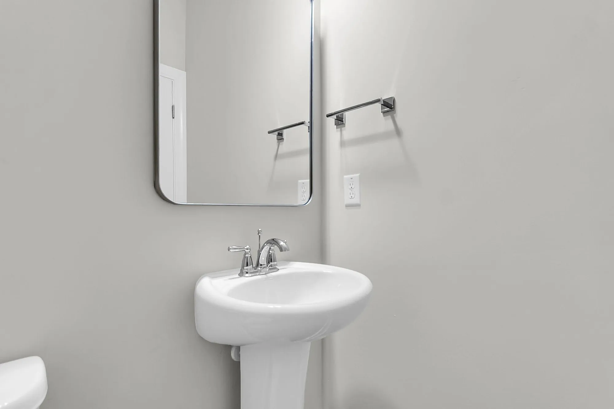 Property Slideshow image 7 of 52 | 755 maynard ln, Summerville, SC, 29486