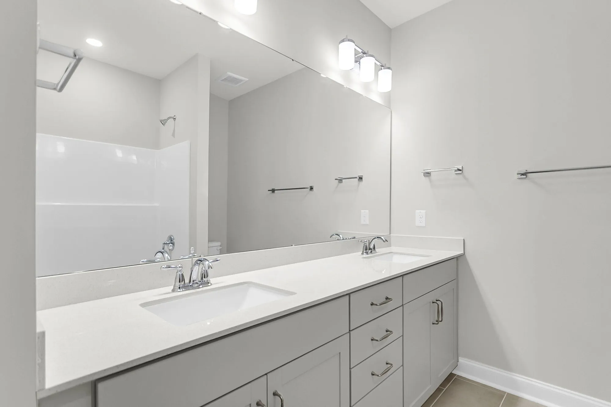 Property Slideshow image 36 of 52 | 755 maynard ln, Summerville, SC, 29486