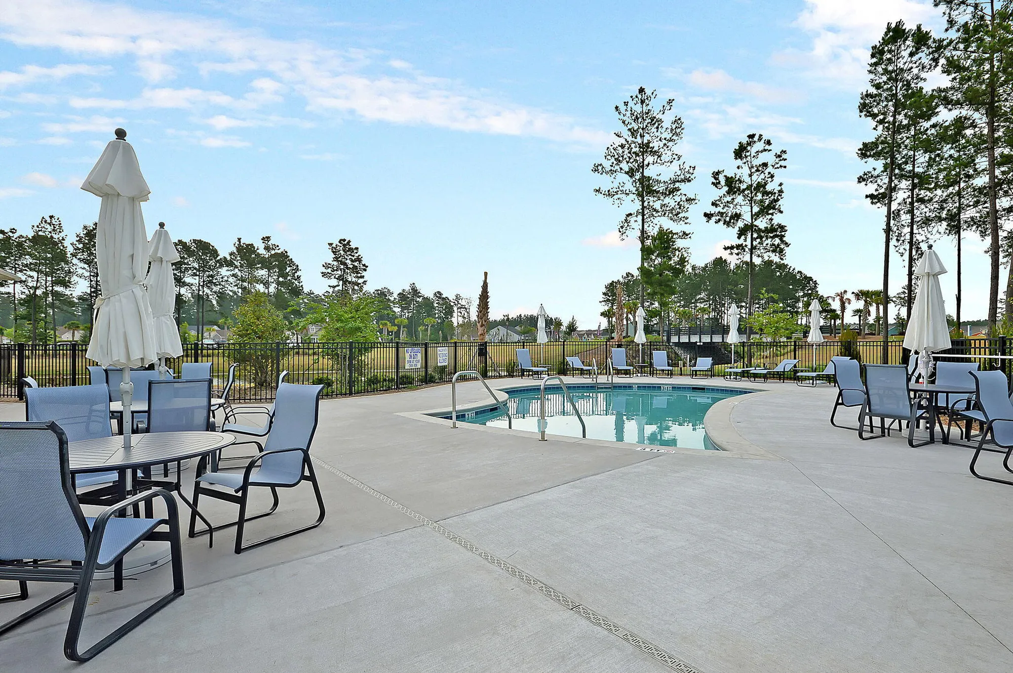 Property Slideshow image 54 of 66 | 522 tidewater chase ln, Summerville, SC, 29486