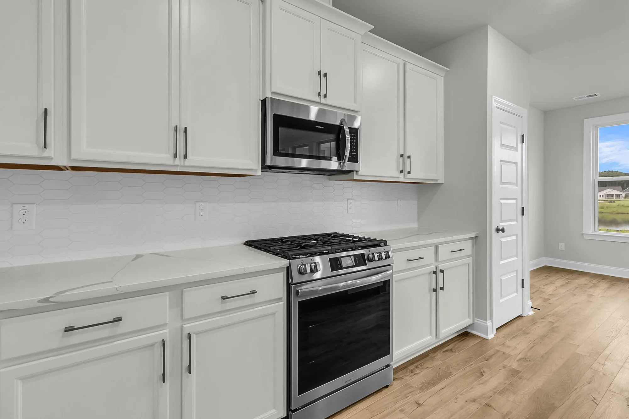 Property Slideshow image 14 of 45 | 761 maynard ln, Summerville, SC, 29486