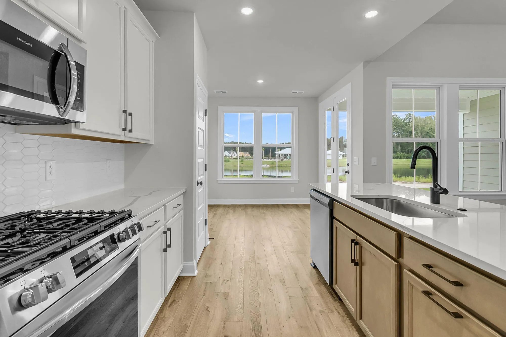 Property Slideshow image 13 of 45 | 761 maynard ln, Summerville, SC, 29486