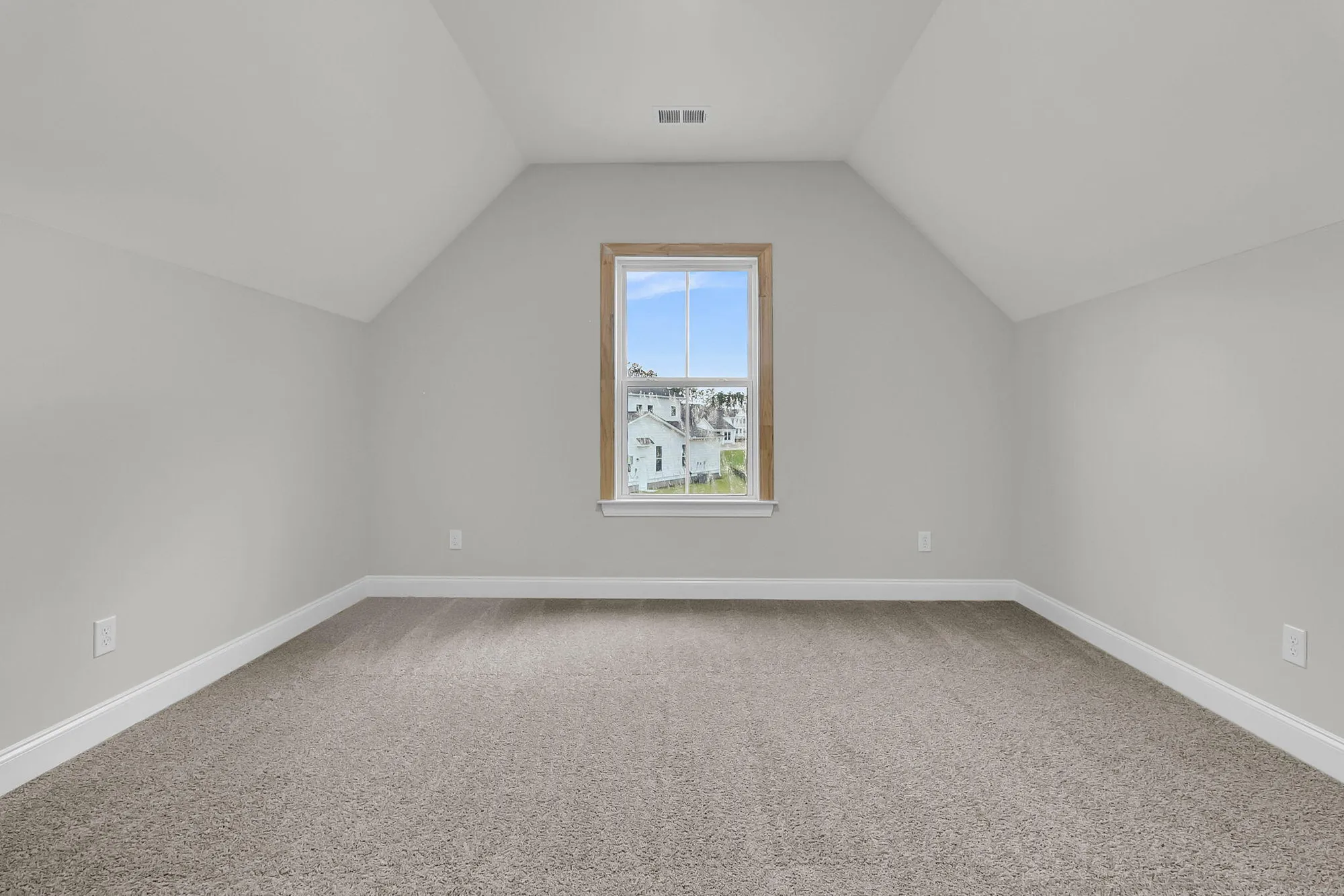 Property Slideshow image 26 of 45 | 761 maynard ln, Summerville, SC, 29486