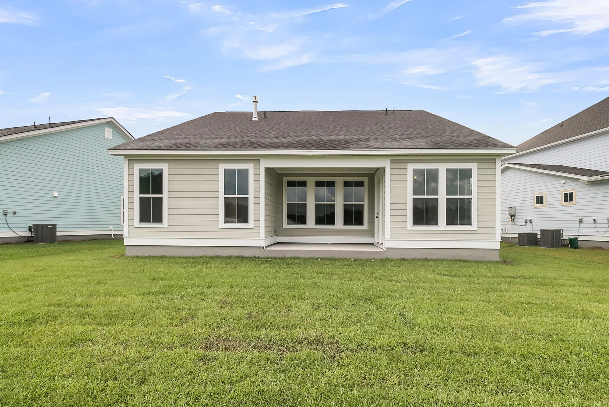 Property Slideshow image 32 of 45 | 761 maynard ln, Summerville, SC, 29486