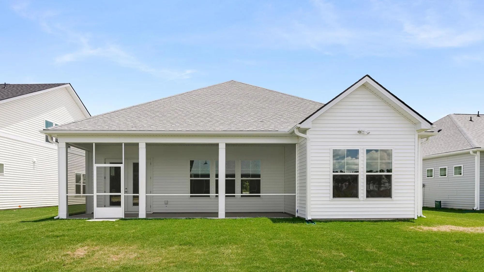 Property Slideshow image 8 of 21 | 139 summerwind dr, Summerville, SC, 29486