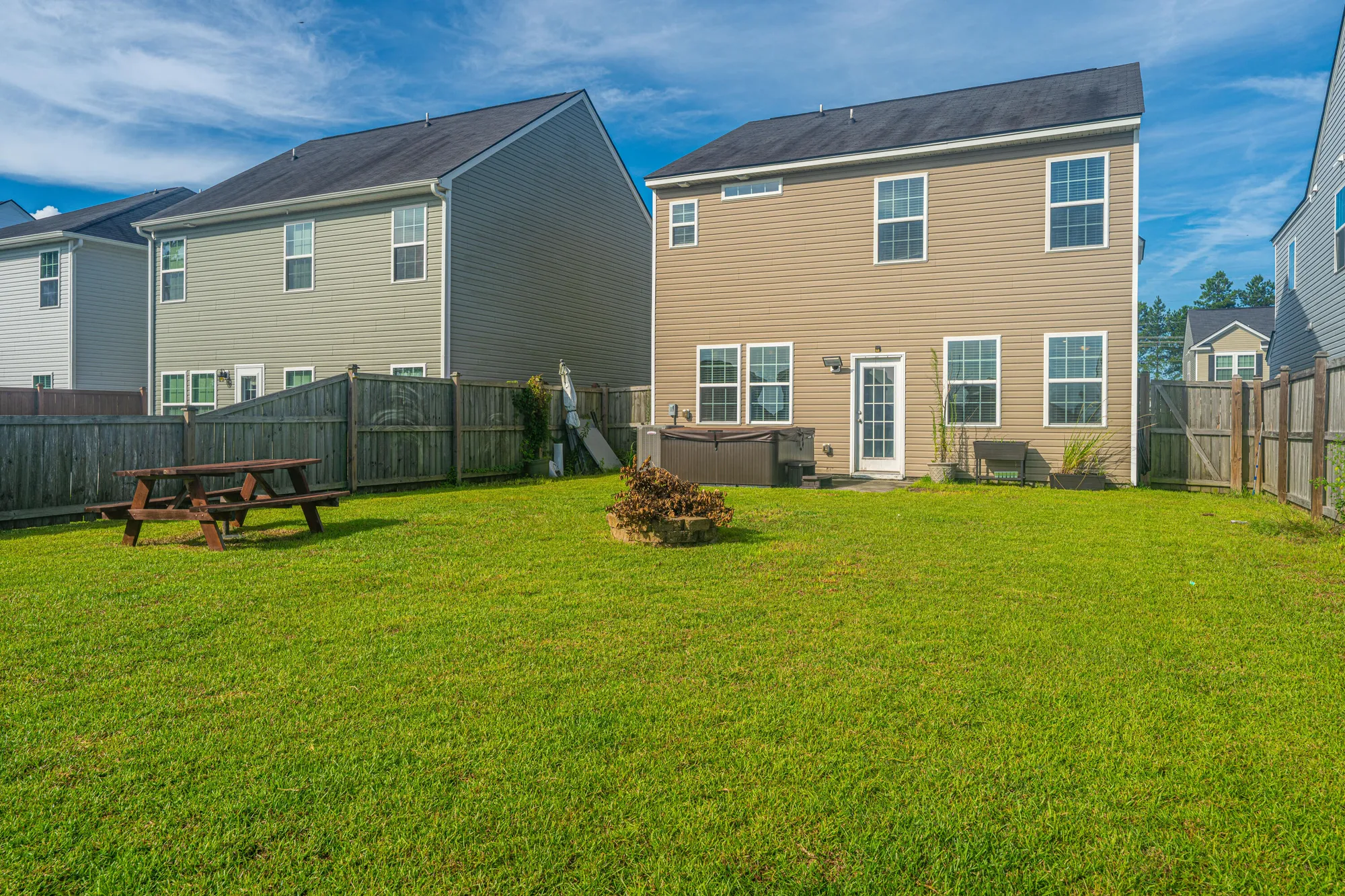 Property Slideshow image 37 of 43 | 828 redbud ln, Summerville, SC, 29486