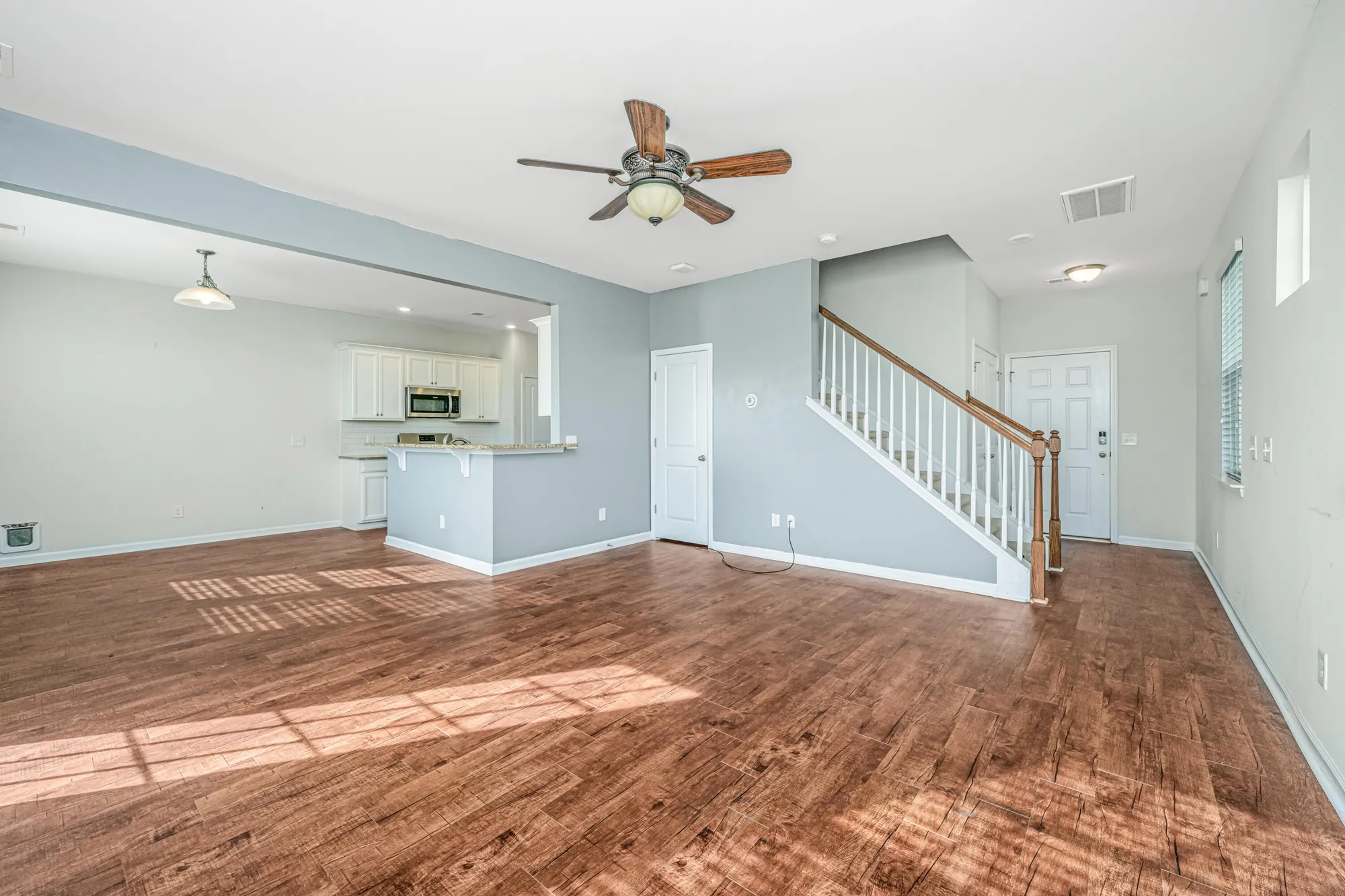 Property Slideshow image 6 of 43 | 828 redbud ln, Summerville, SC, 29486