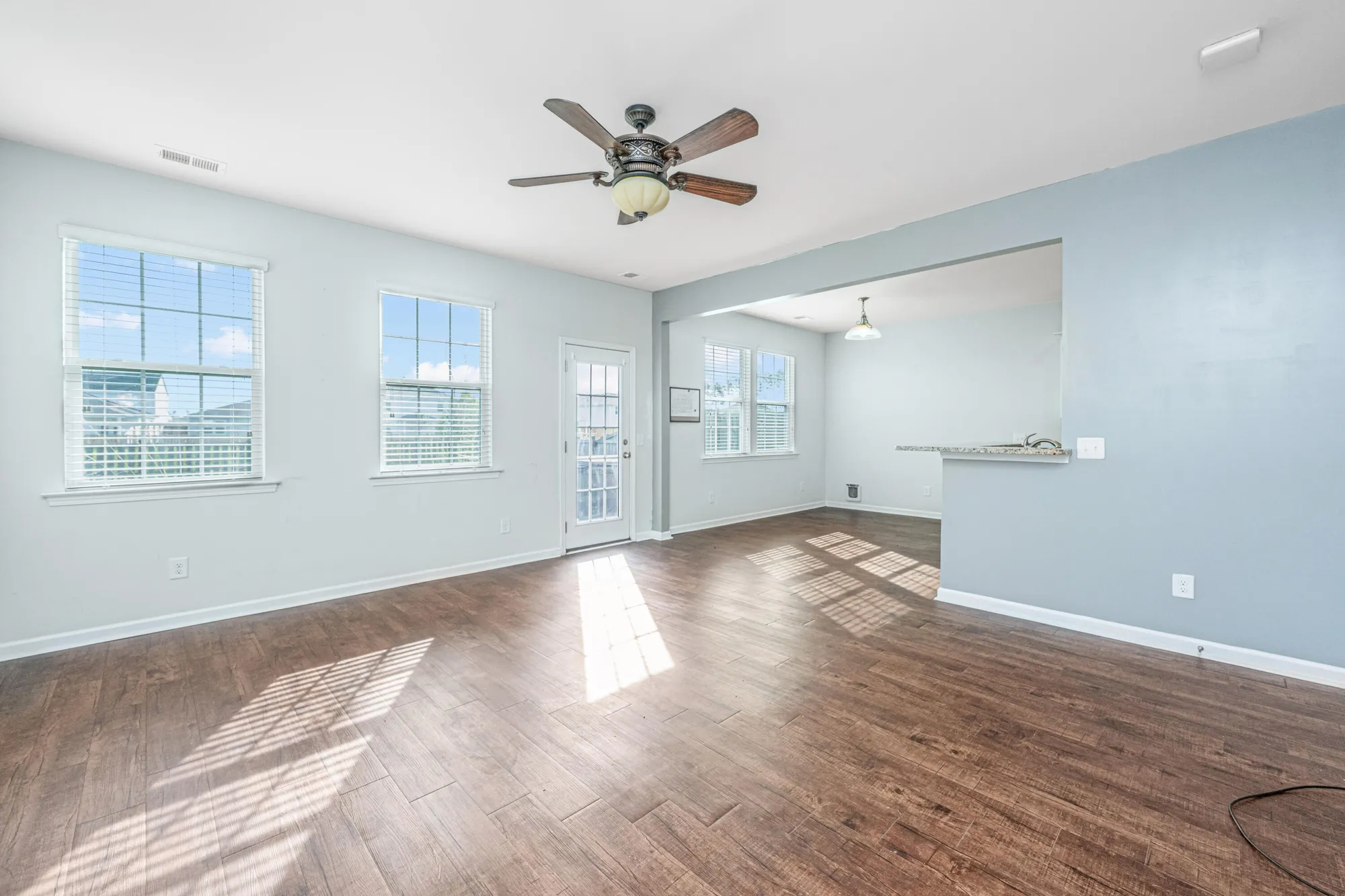 Property Slideshow image 7 of 43 | 828 redbud ln, Summerville, SC, 29486