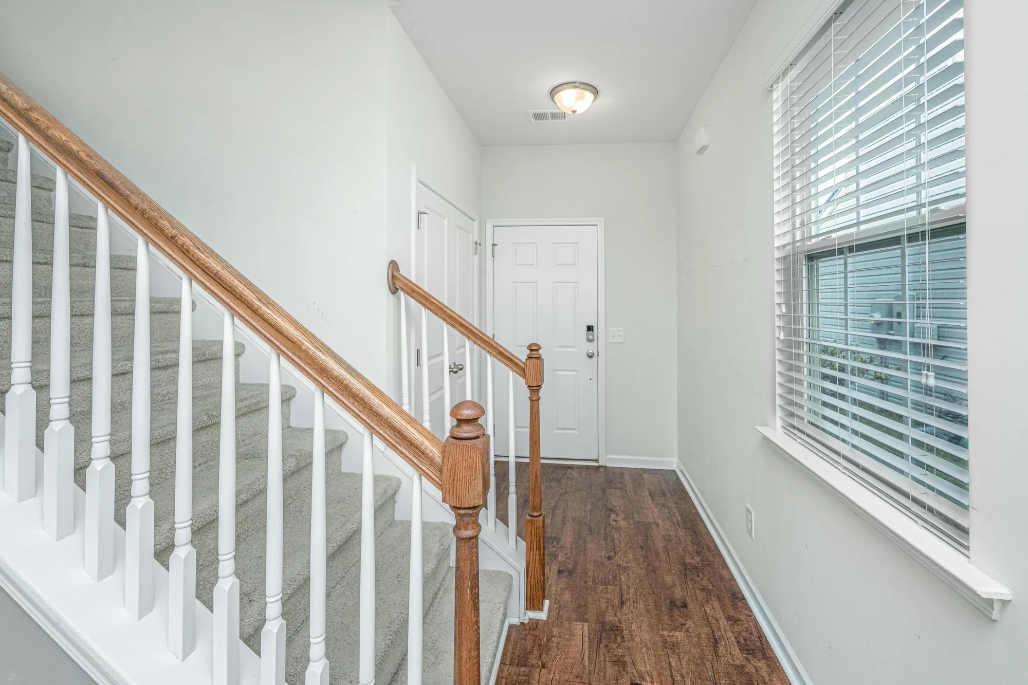 Property Slideshow image 5 of 43 | 828 redbud ln, Summerville, SC, 29486