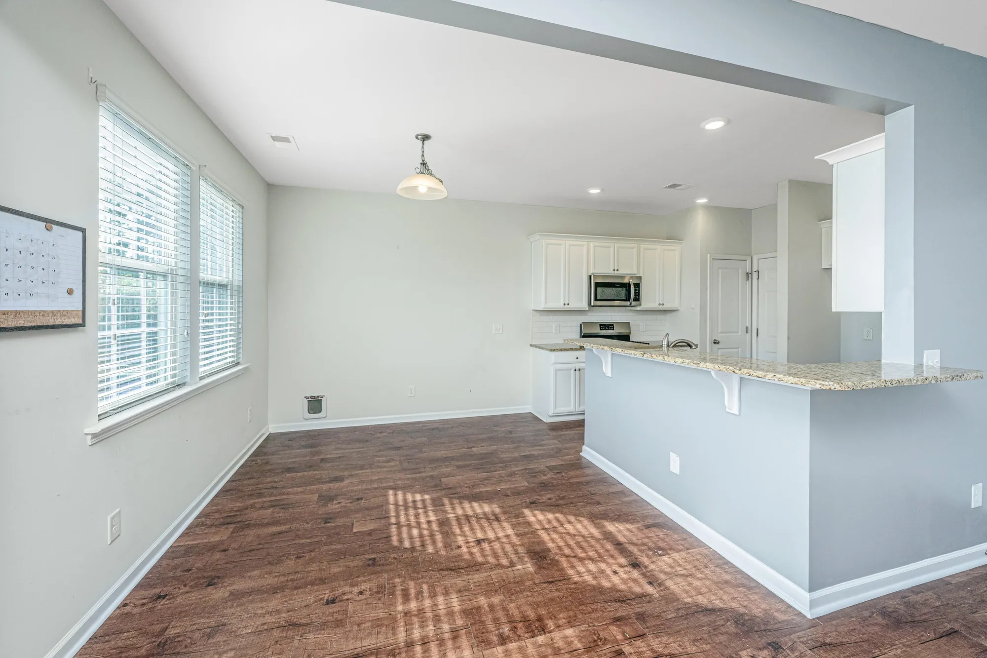 Property Slideshow image 9 of 43 | 828 redbud ln, Summerville, SC, 29486