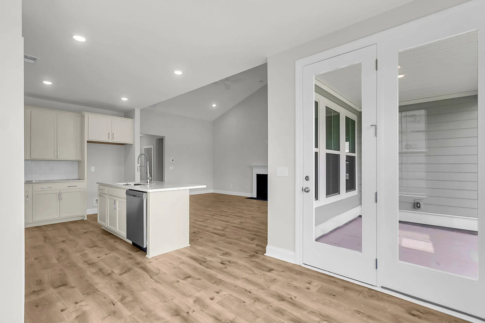 Property Slideshow image 23 of 48 | 753 maynard ln, Summerville, SC, 29486