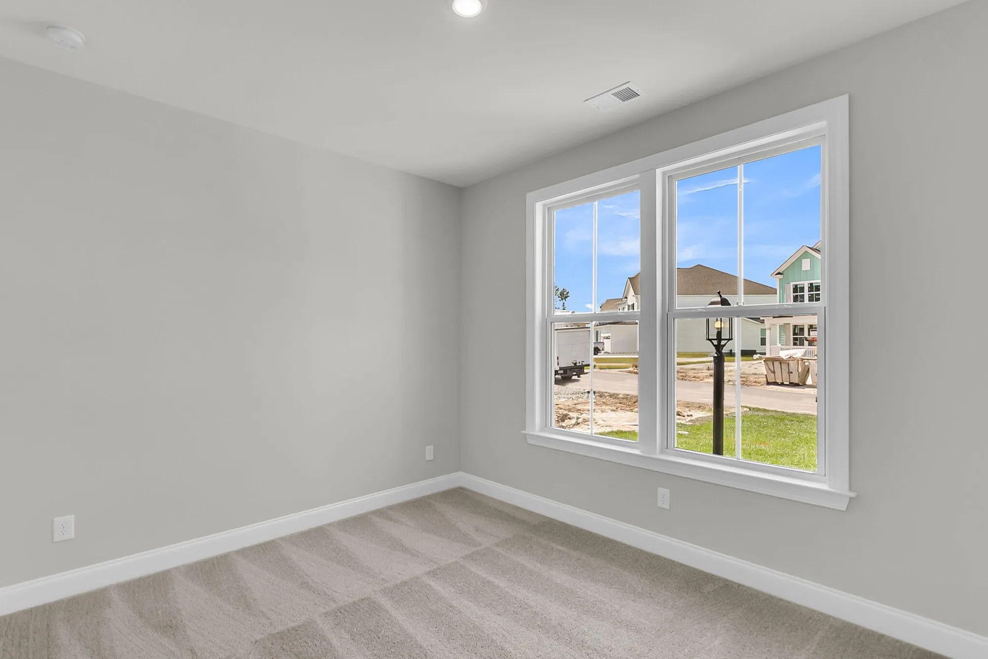 Property Slideshow image 6 of 48 | 753 maynard ln, Summerville, SC, 29486