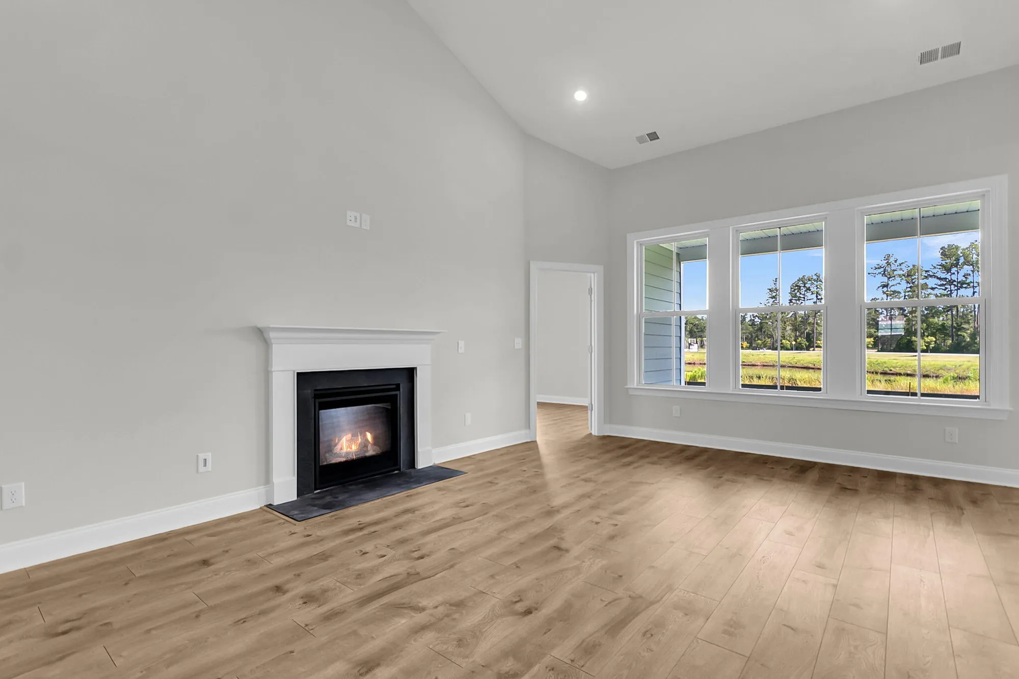 Property Slideshow image 13 of 48 | 753 maynard ln, Summerville, SC, 29486