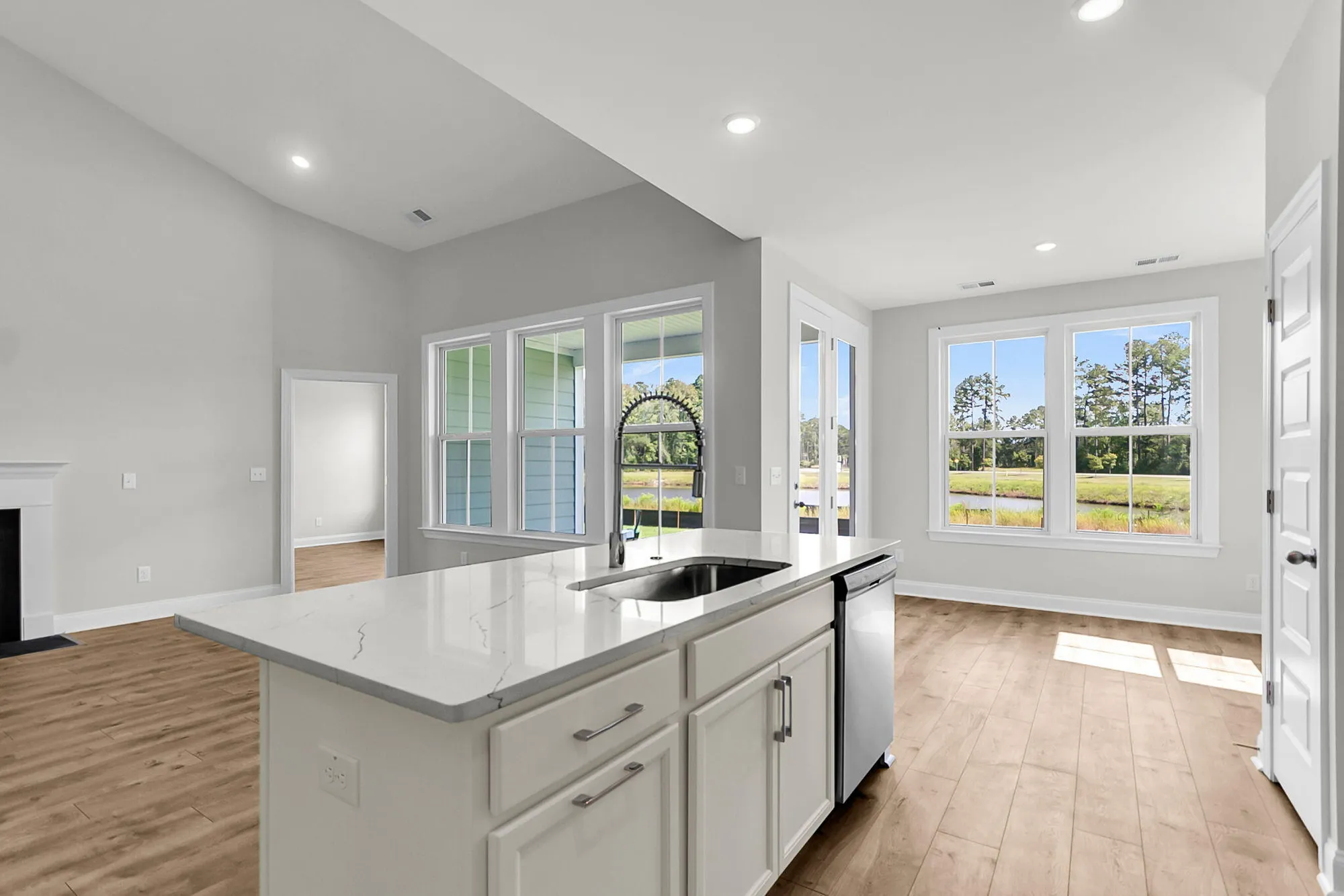 Property Slideshow image 20 of 48 | 753 maynard ln, Summerville, SC, 29486