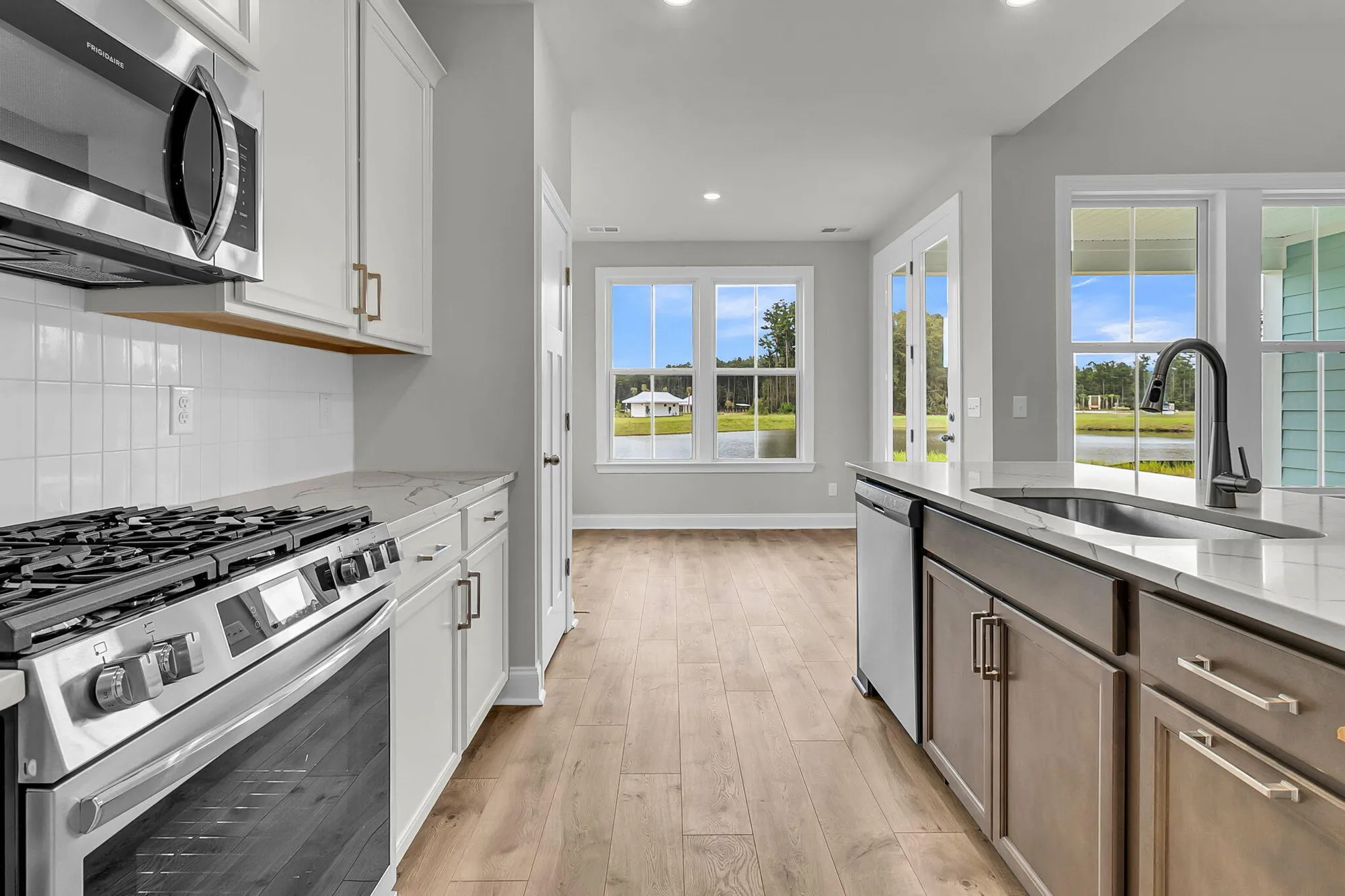 Property Slideshow image 18 of 50 | 759 maynard ln, Summerville, SC, 29486