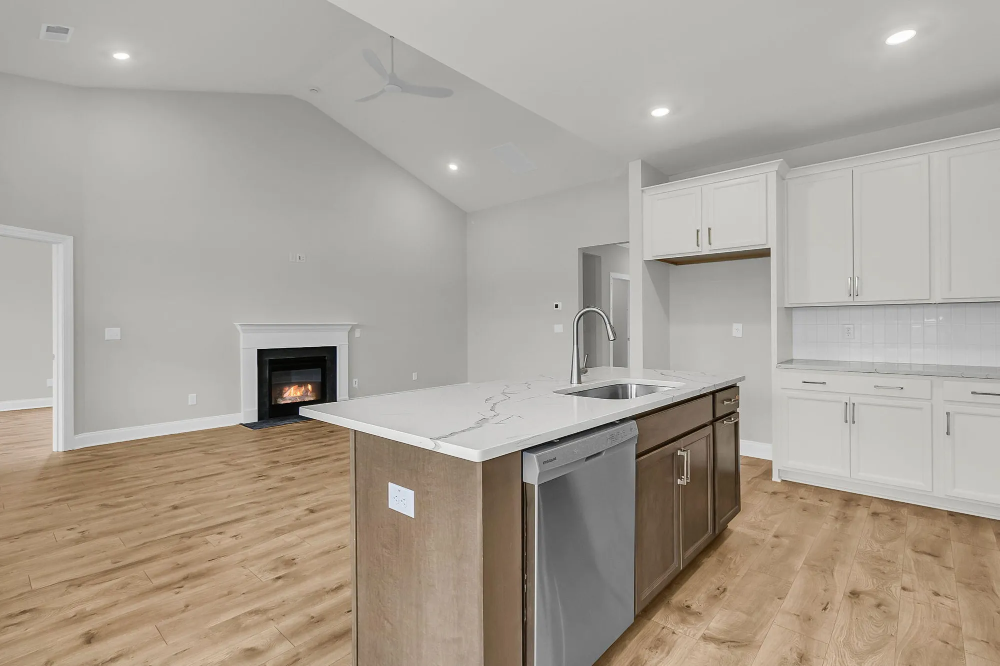 Property Slideshow image 12 of 50 | 759 maynard ln, Summerville, SC, 29486