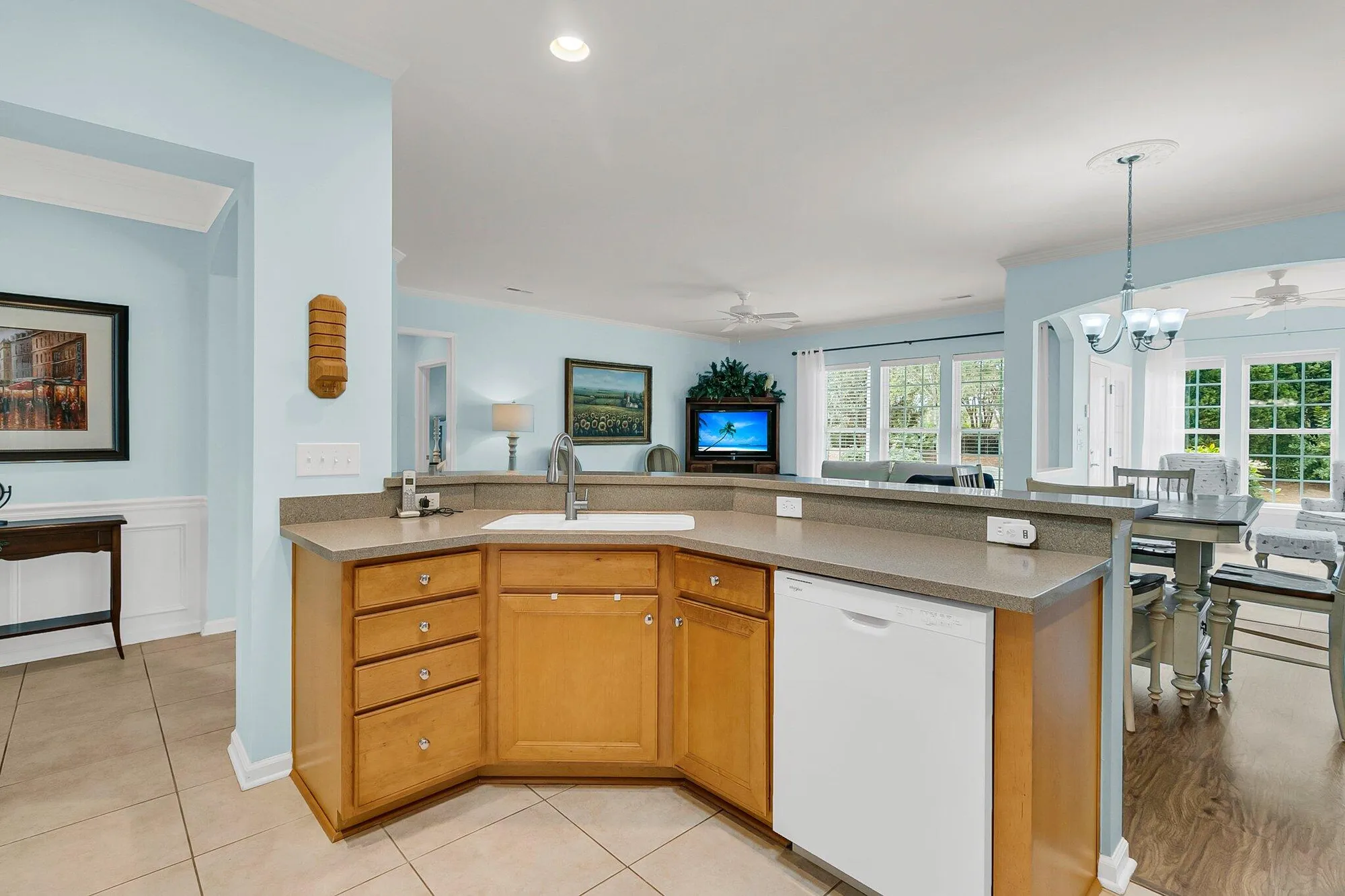 Property Slideshow image 11 of 67 | 318 oyster bay dr, Summerville, SC, 29486