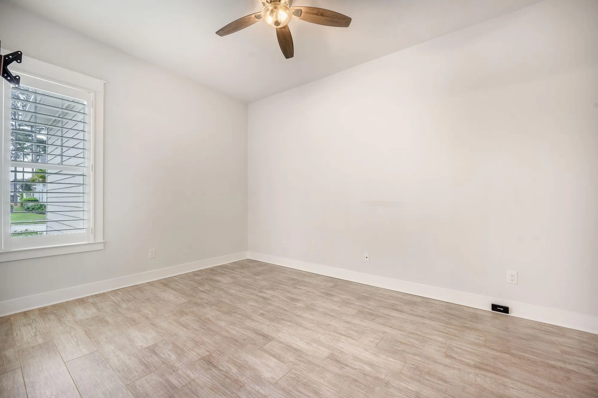 Property Slideshow image 25 of 93 | 331 fish creek ct, Summerville, SC, 29486