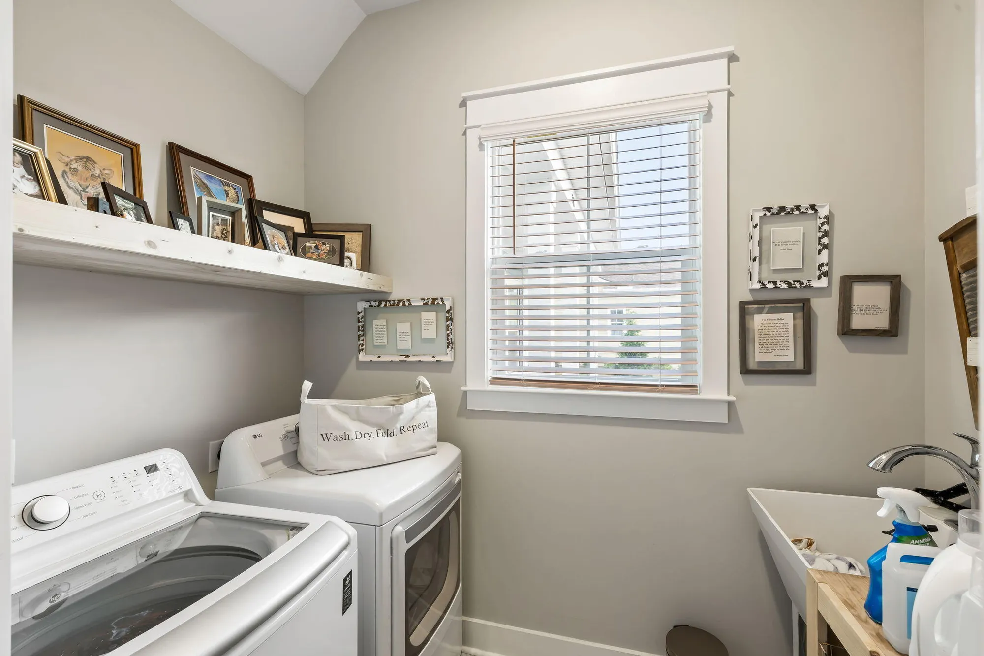 Property Slideshow image 19 of 28 | 504 marsh cove cir, Summerville, SC, 29486