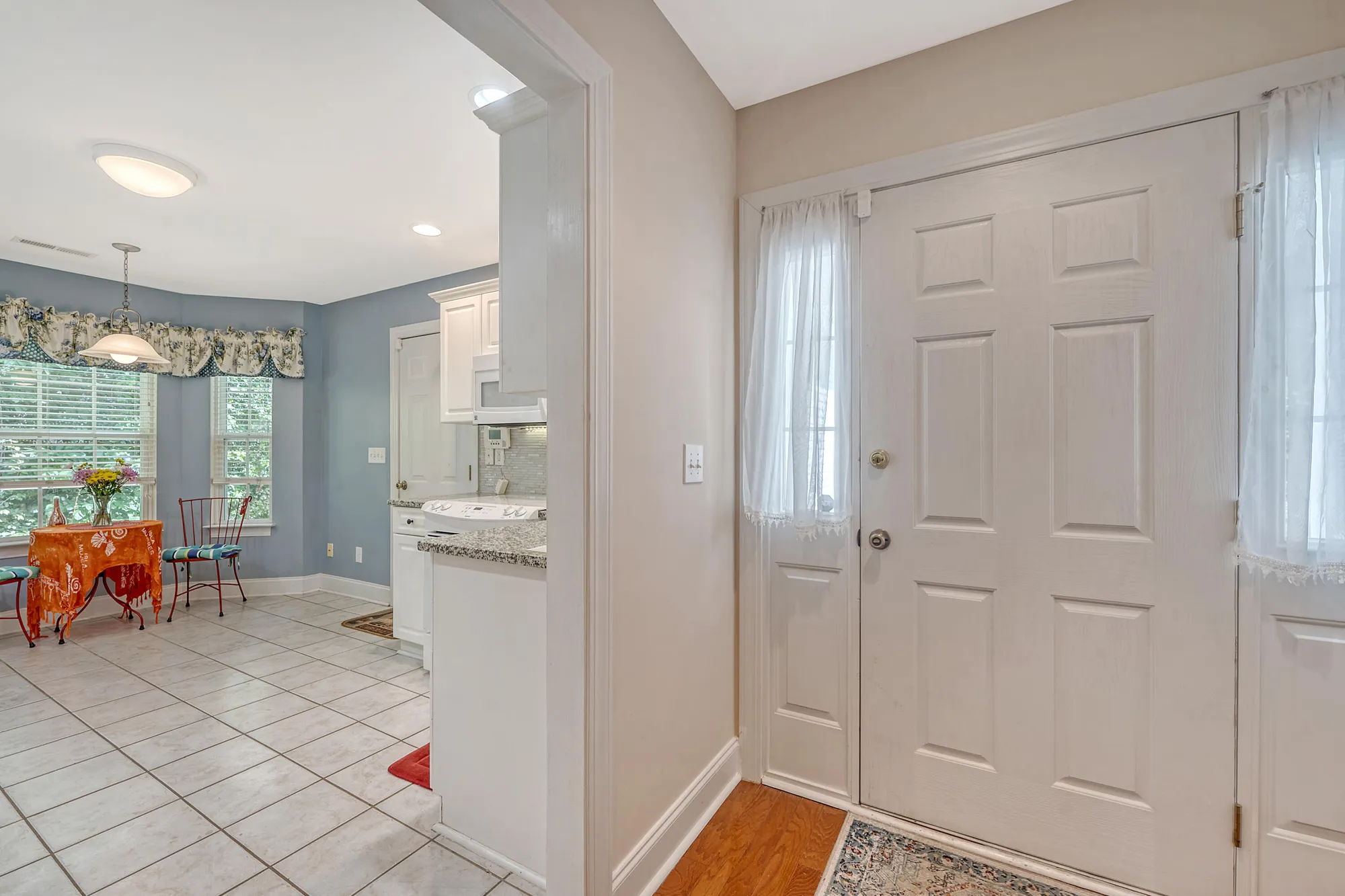 Property Slideshow image 6 of 38 | 9117 woodcreek ct, North Charleston, SC, 29406